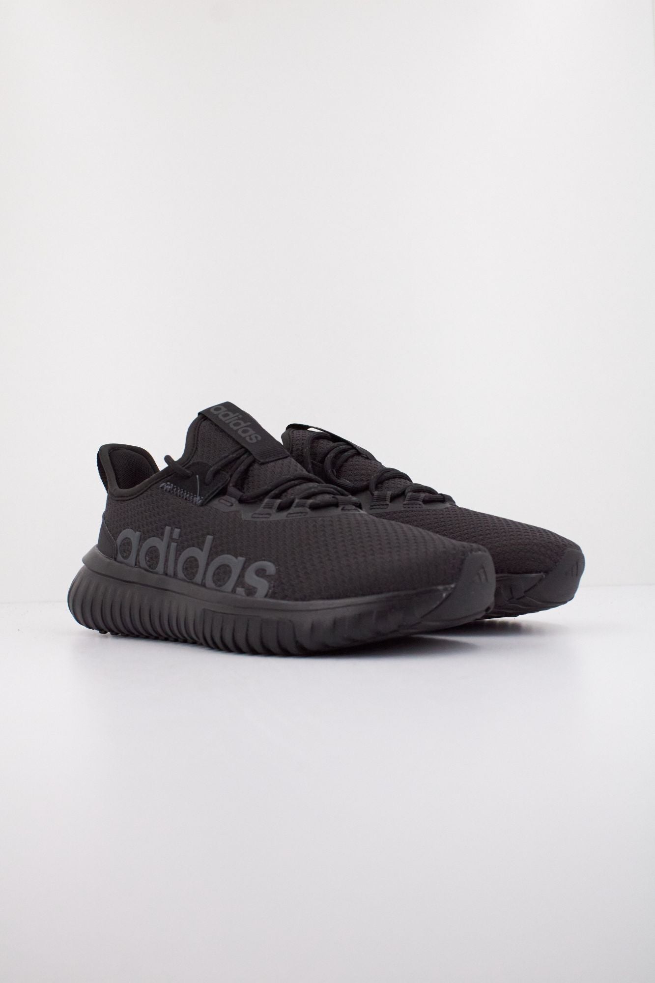 ADIDAS KAPTIR 4.0 en color NEGRO (2)