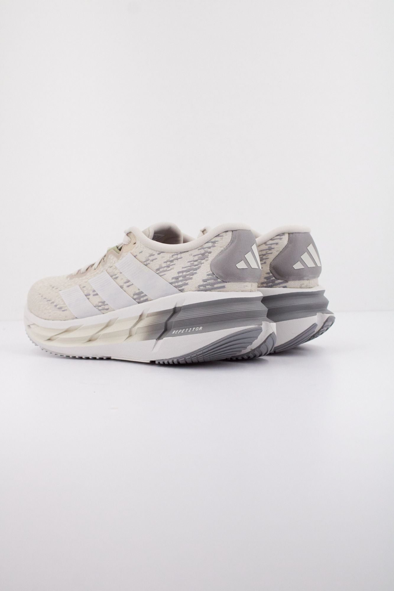 ADIDAS ADISTAR 4 M en color BEIS (4)