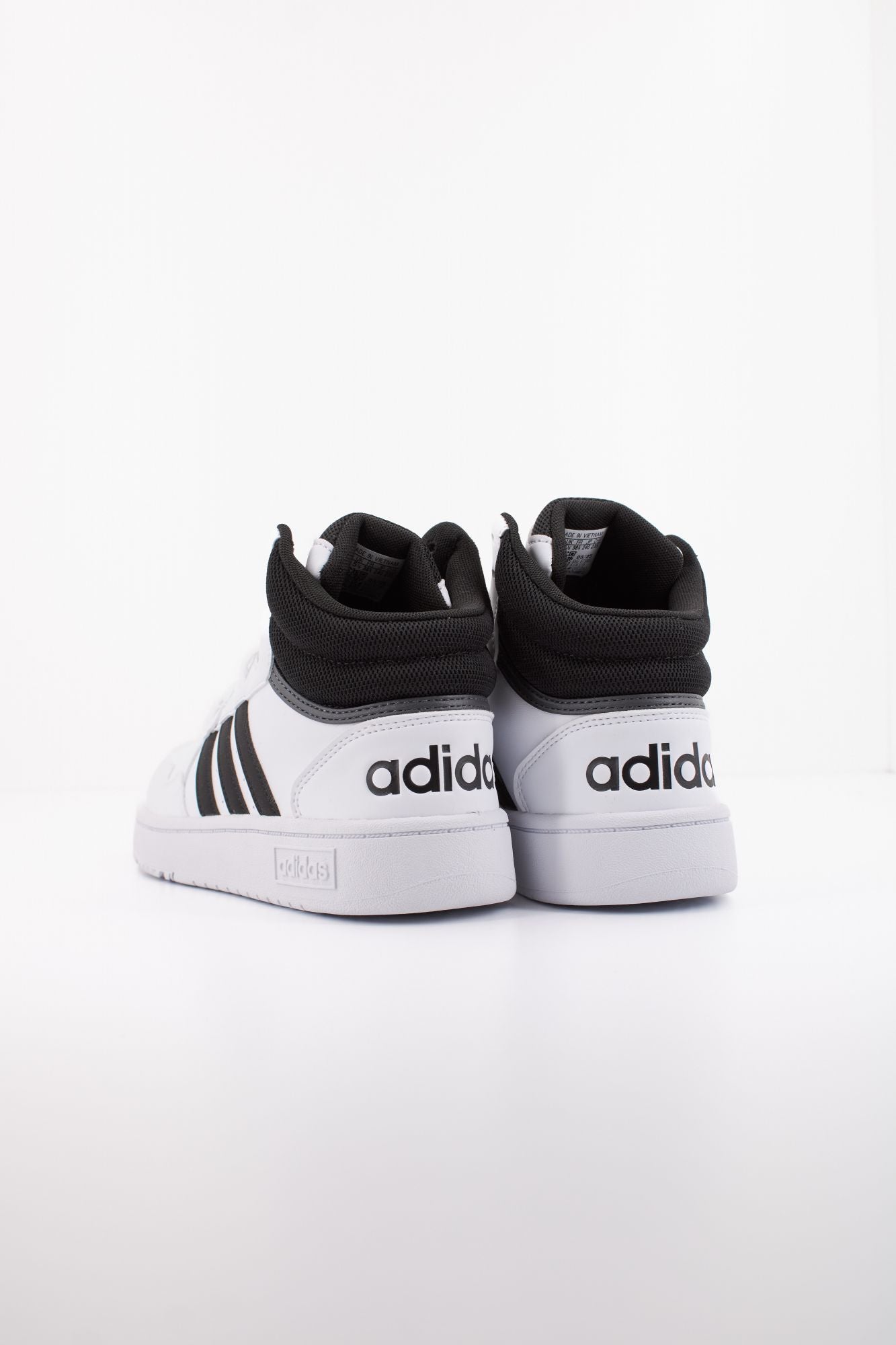 ADIDAS HOOPS 3.0 MID en color BLANCO (3)