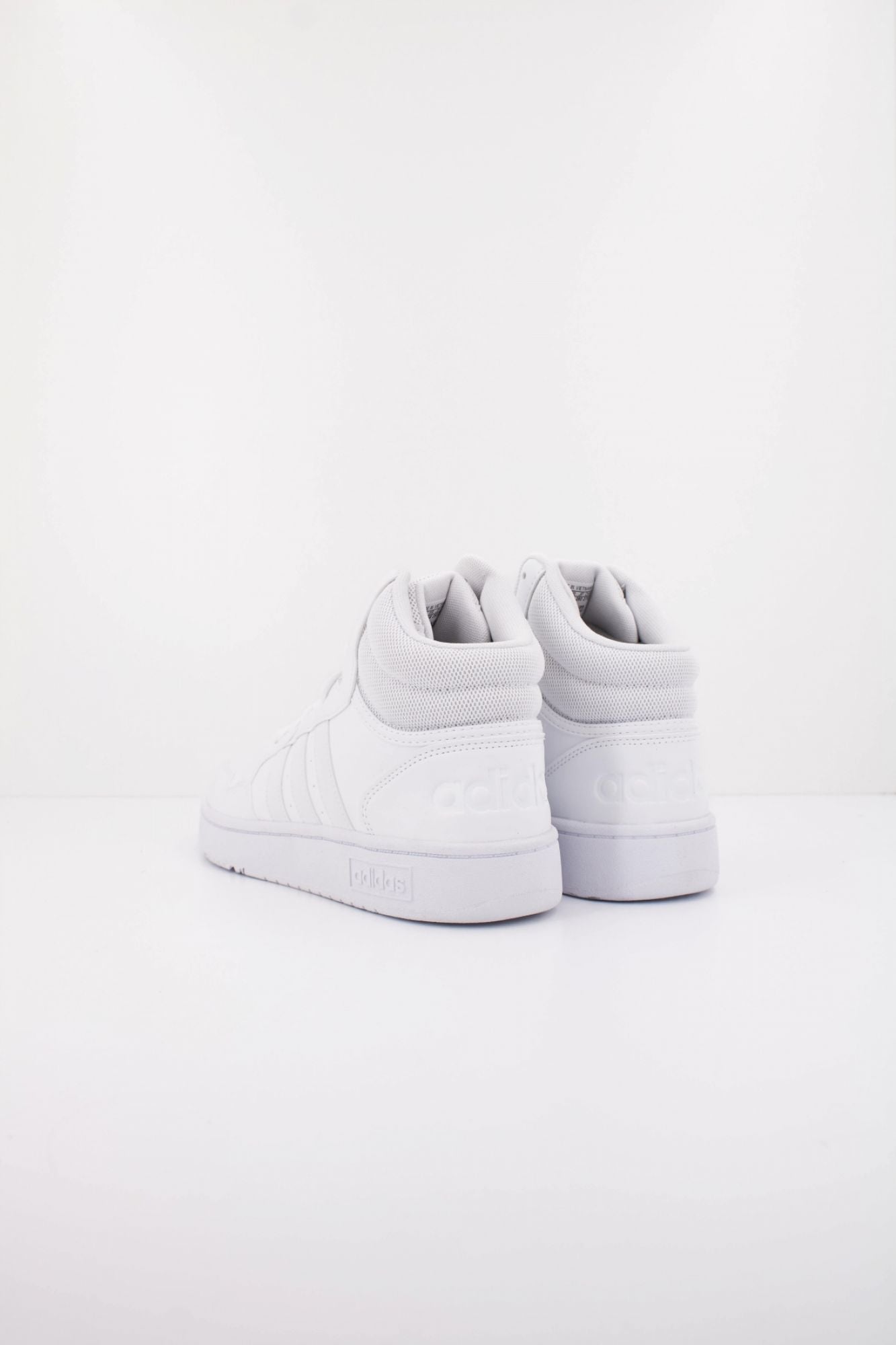 ADIDAS HOOPS 3.0 MID en color BLANCO (4)