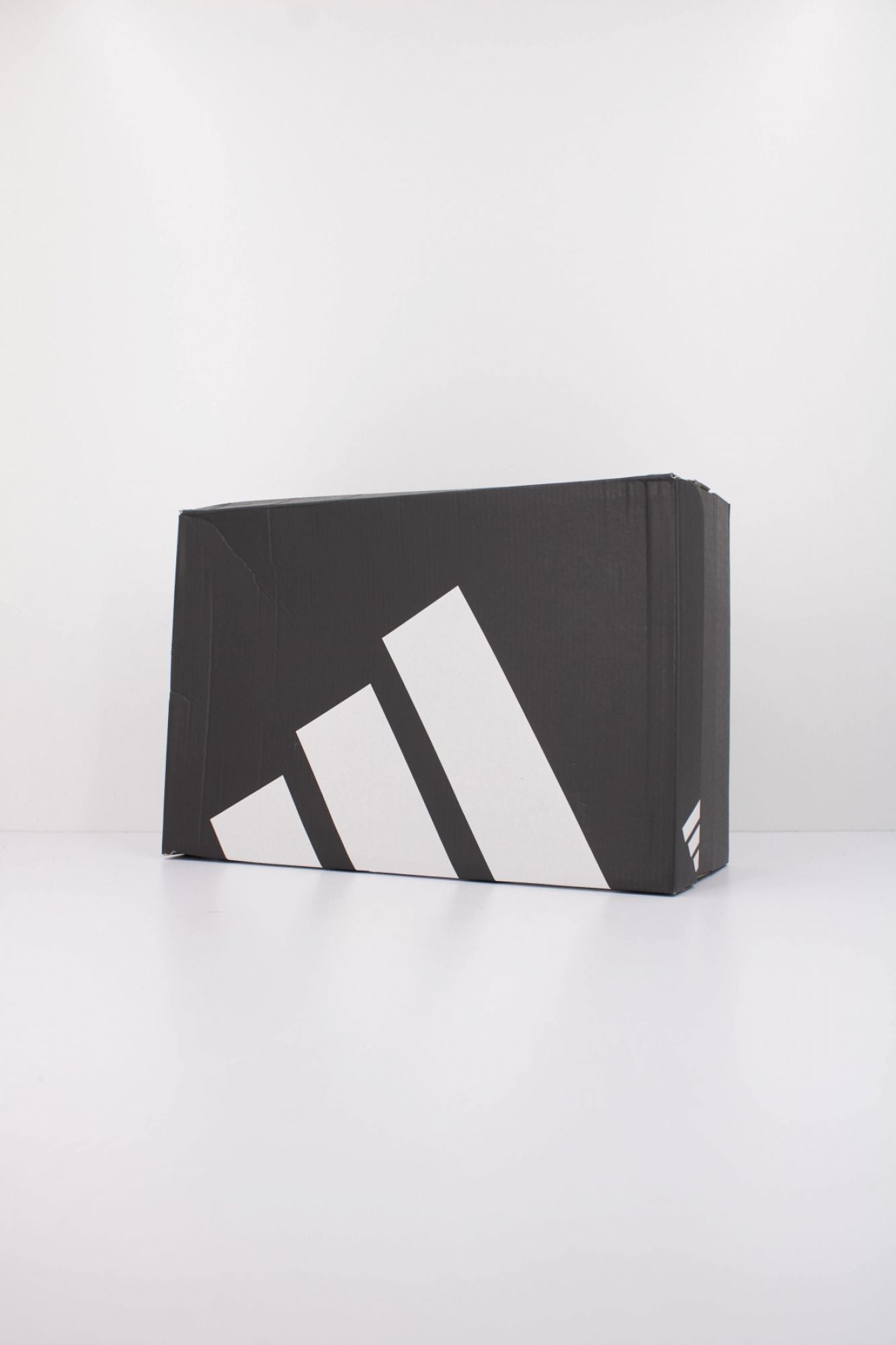 ADIDAS HOOPS 3.0 MID en color BLANCO (6)