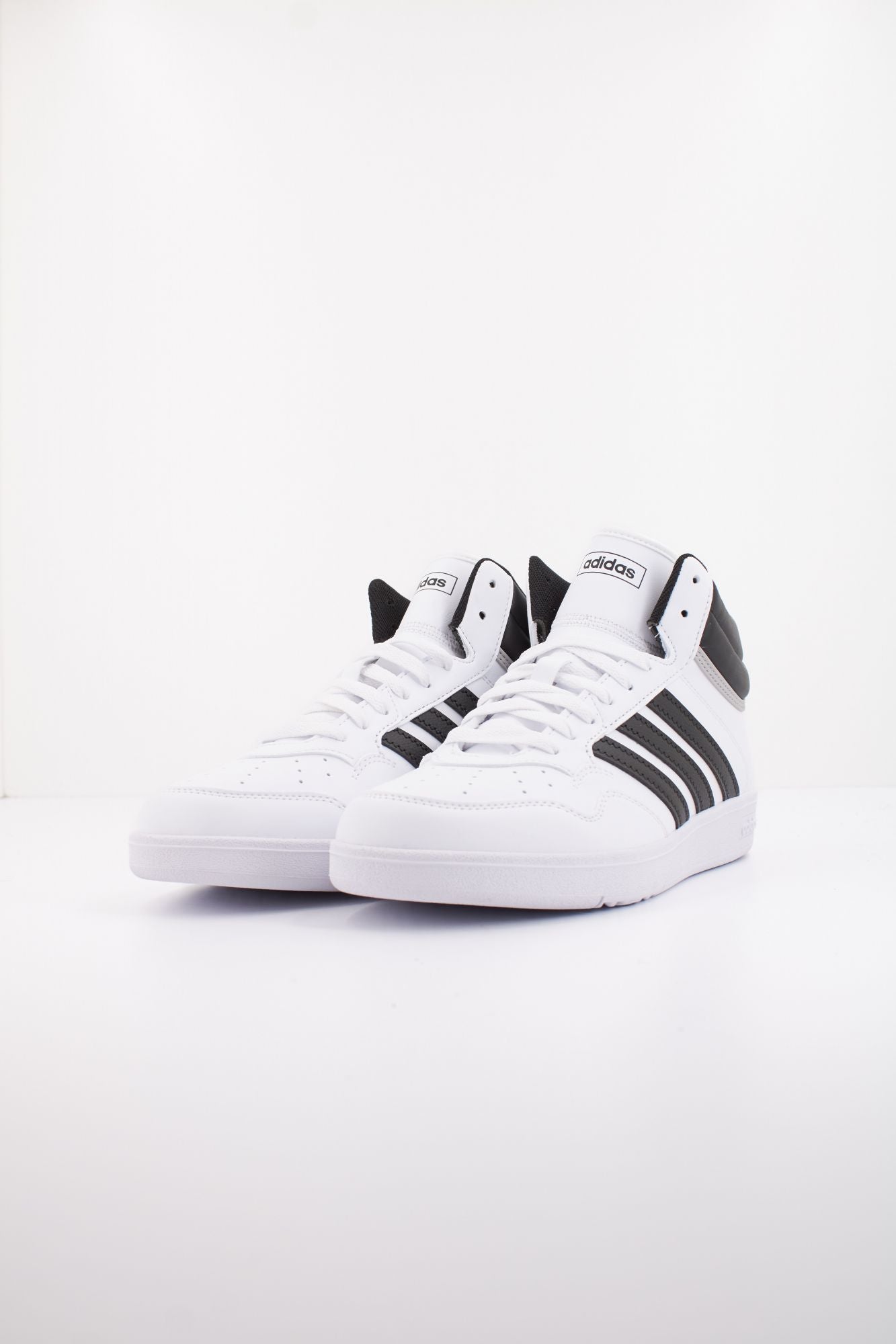 ADIDAS HOOPS 4.0 MID en color BLANCO (2)