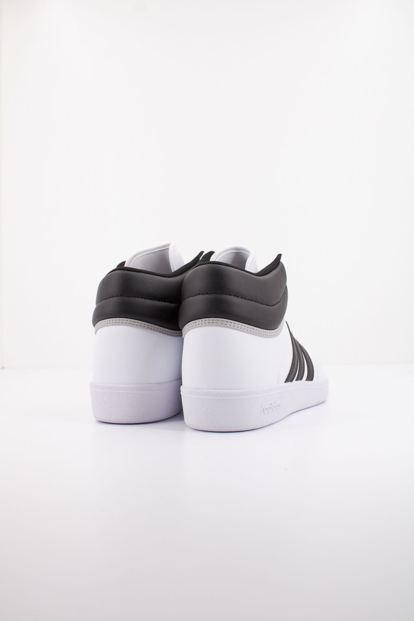 ADIDAS HOOPS 4.0 MID en color BLANCO (4)