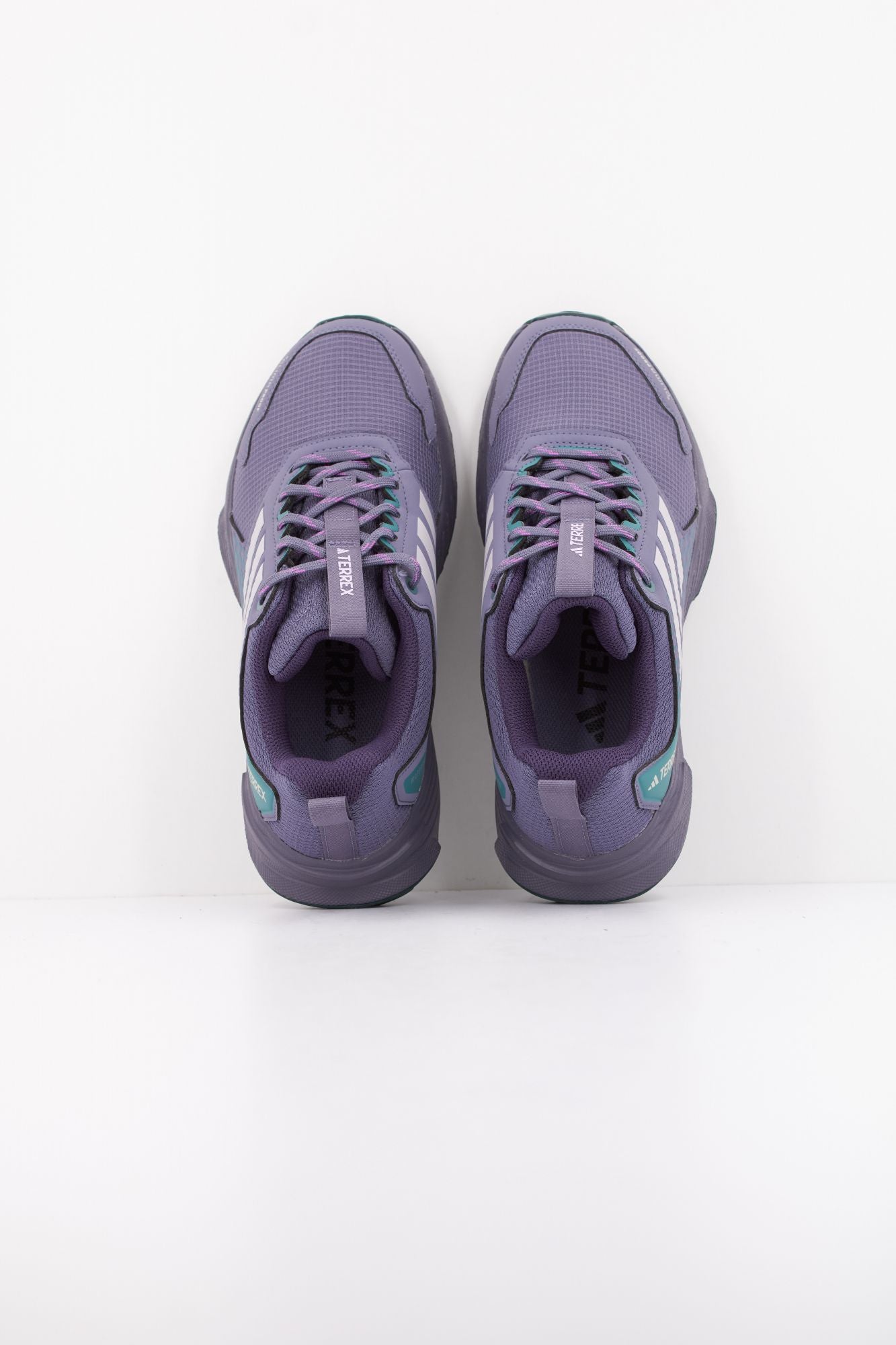 ADIDAS TERREX TRACEFINDER en color VIOLETA (5)