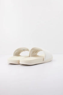 ADIDAS ADILETTE COMFORT en color BLANCO (4)