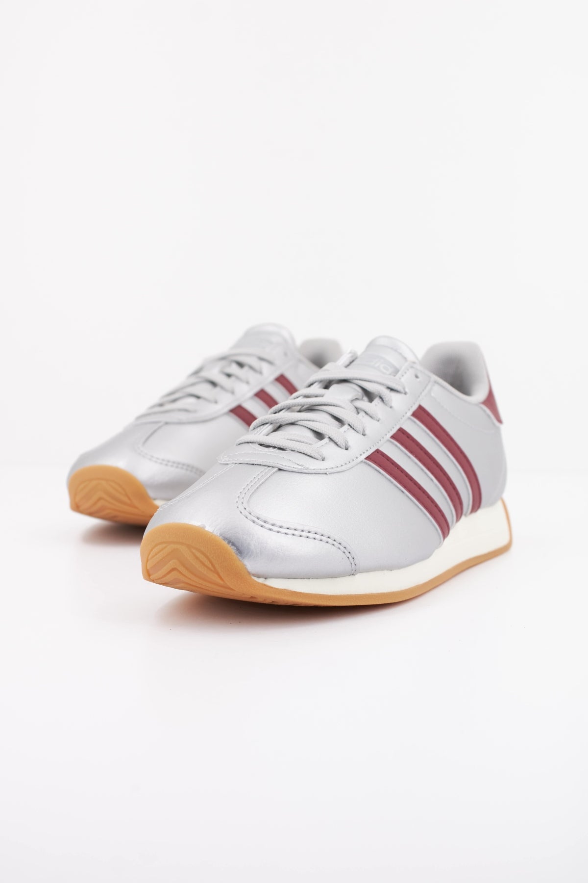 ADIDAS RUNVISTA en color PLATA (2)