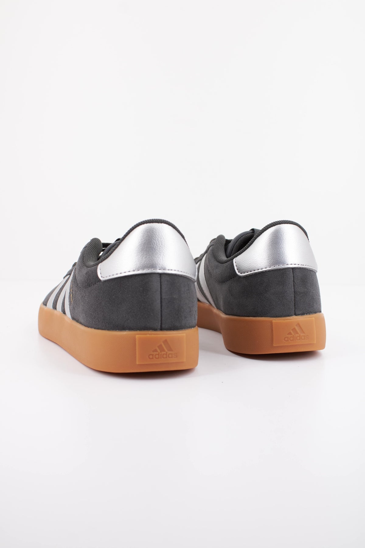 ADIDAS VL COURT 3.0 en color GRIS (4)