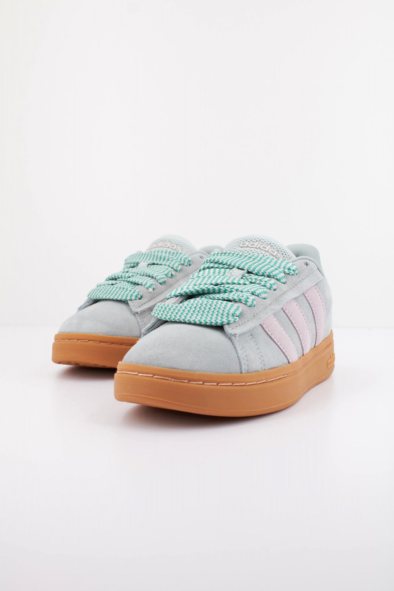 ADIDAS GRAND COURT ALPHA 0 en color VERDE (2)
