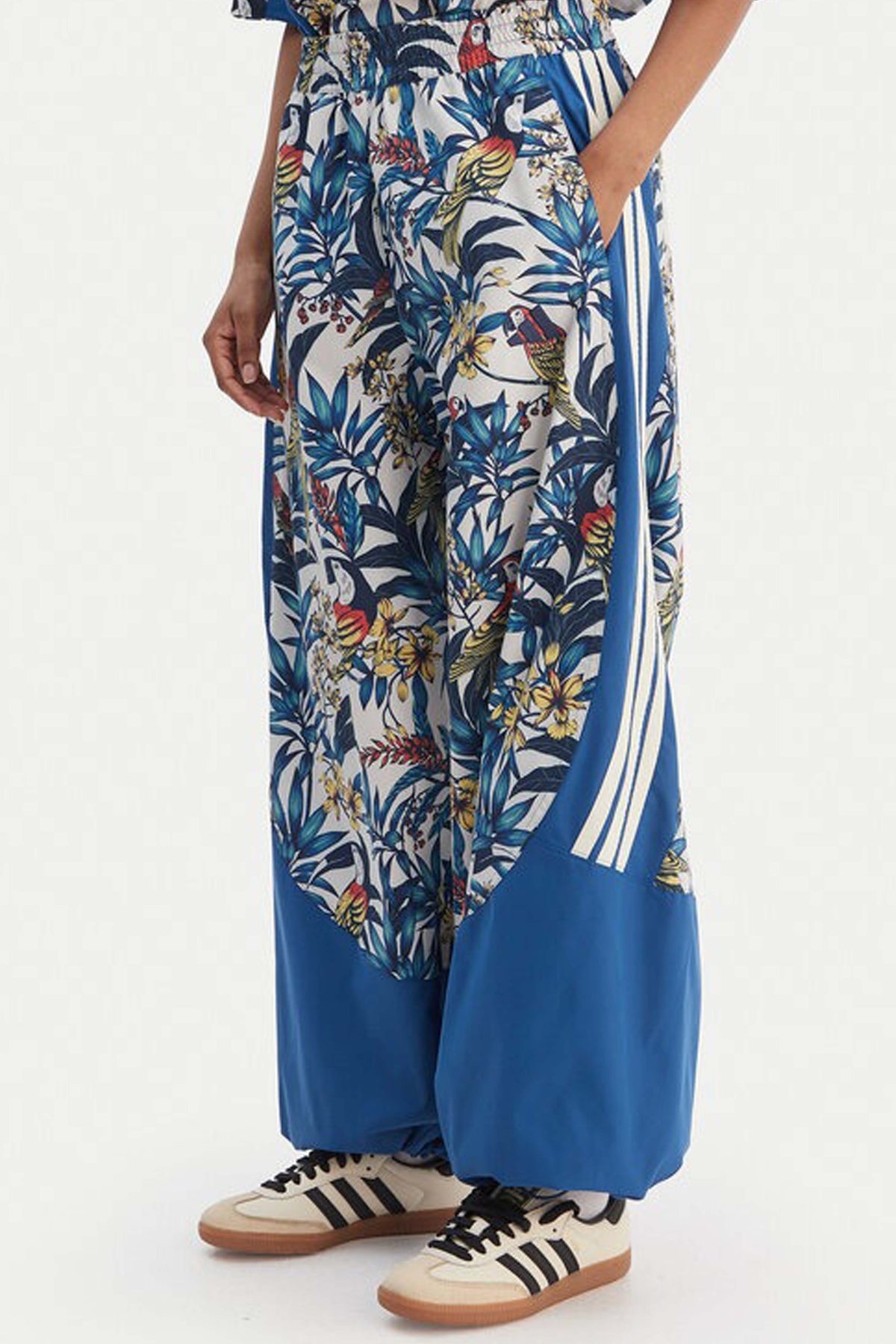 ADIDAS FARM PRM PANTS en color AZUL (3)