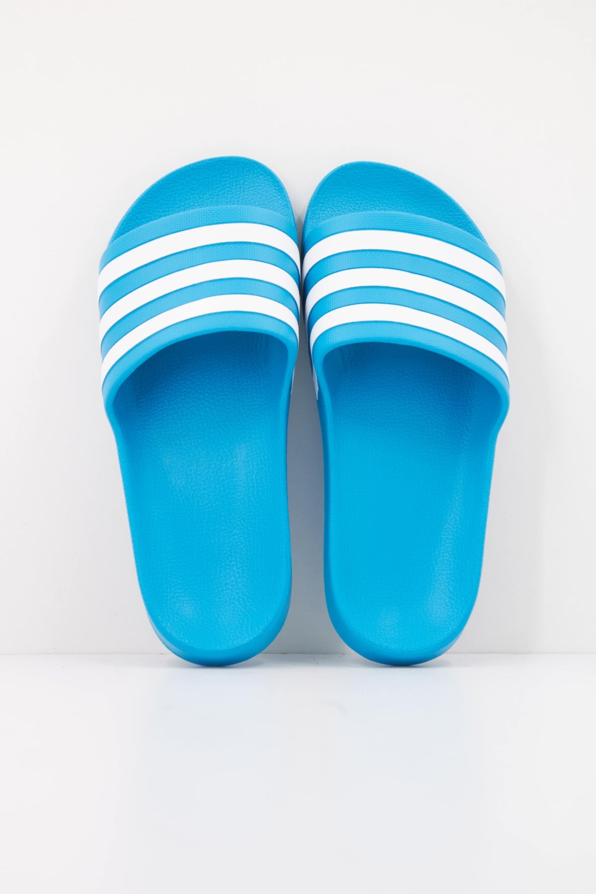 ADIDAS FY8047 ADILETTE AQUA en color AZUL (3)
