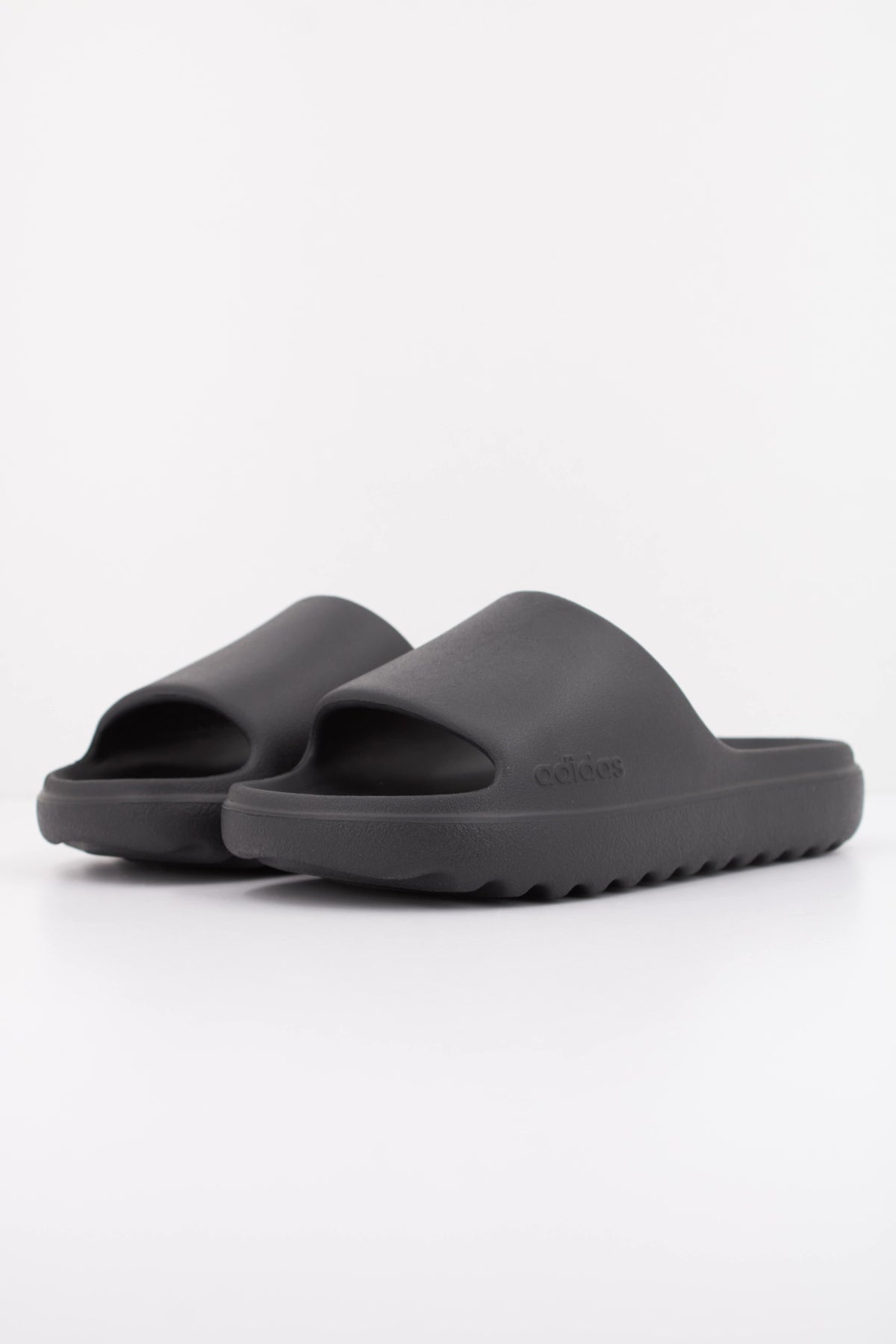 ADIDAS ADILETTE LUMIA en color NEGRO (2)
