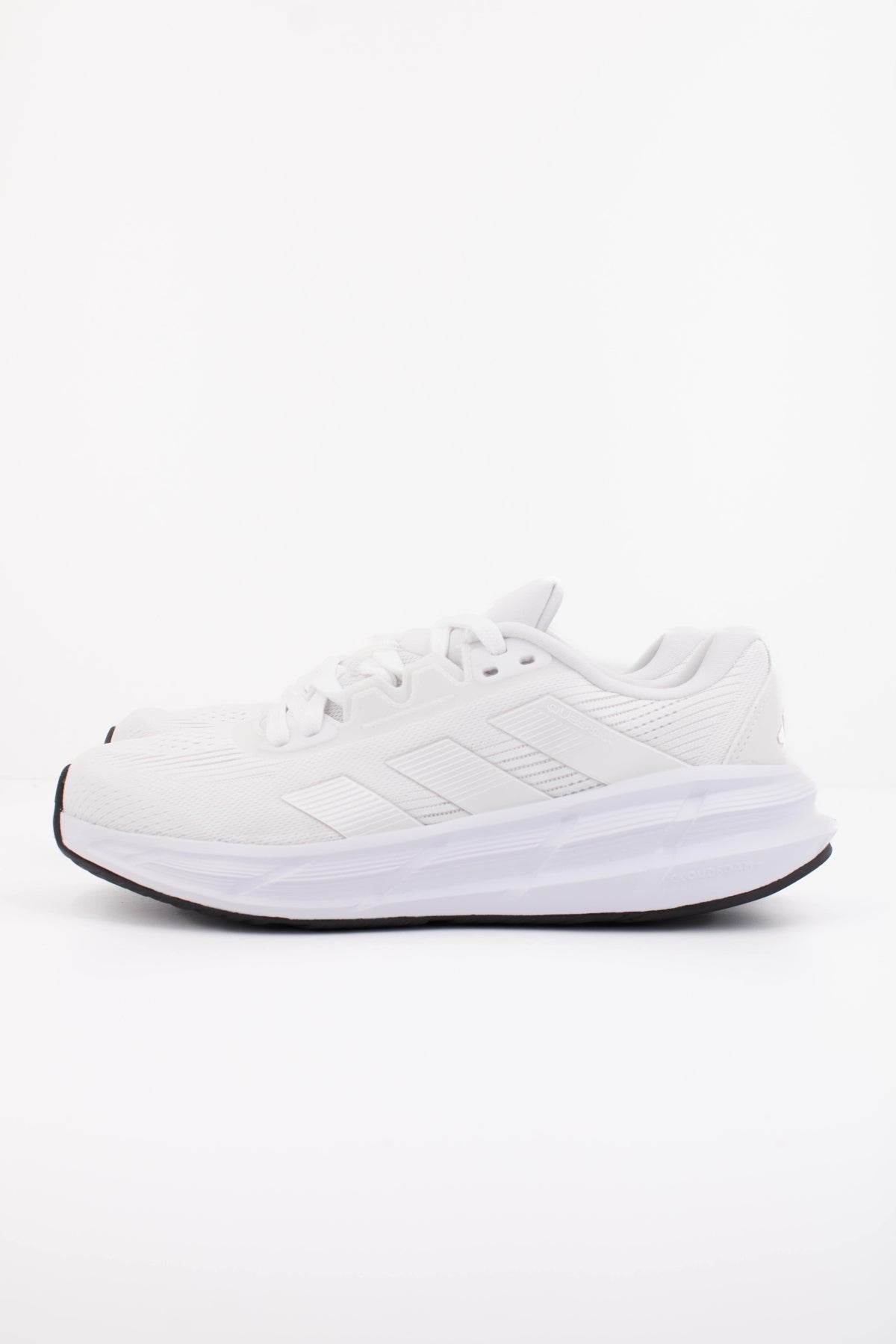ADIDAS QUESTAR 3 W en color BLANCO (1)