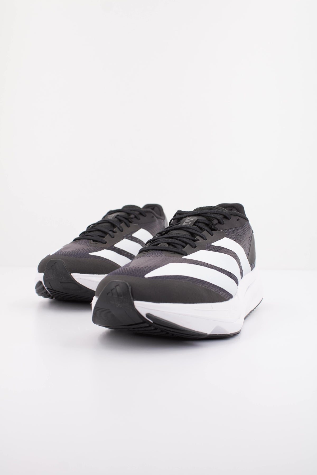 ADIDAS ADIZERO SL2 W en color NEGRO (2)