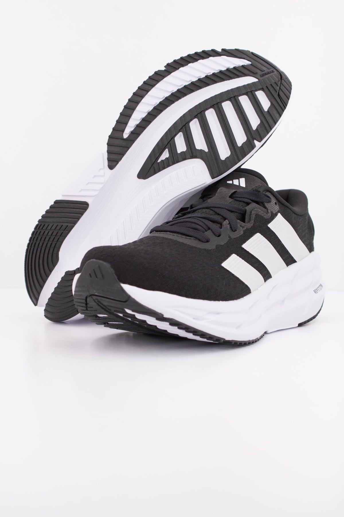 ADIDAS ADISTAR 4 W en color NEGRO (5)