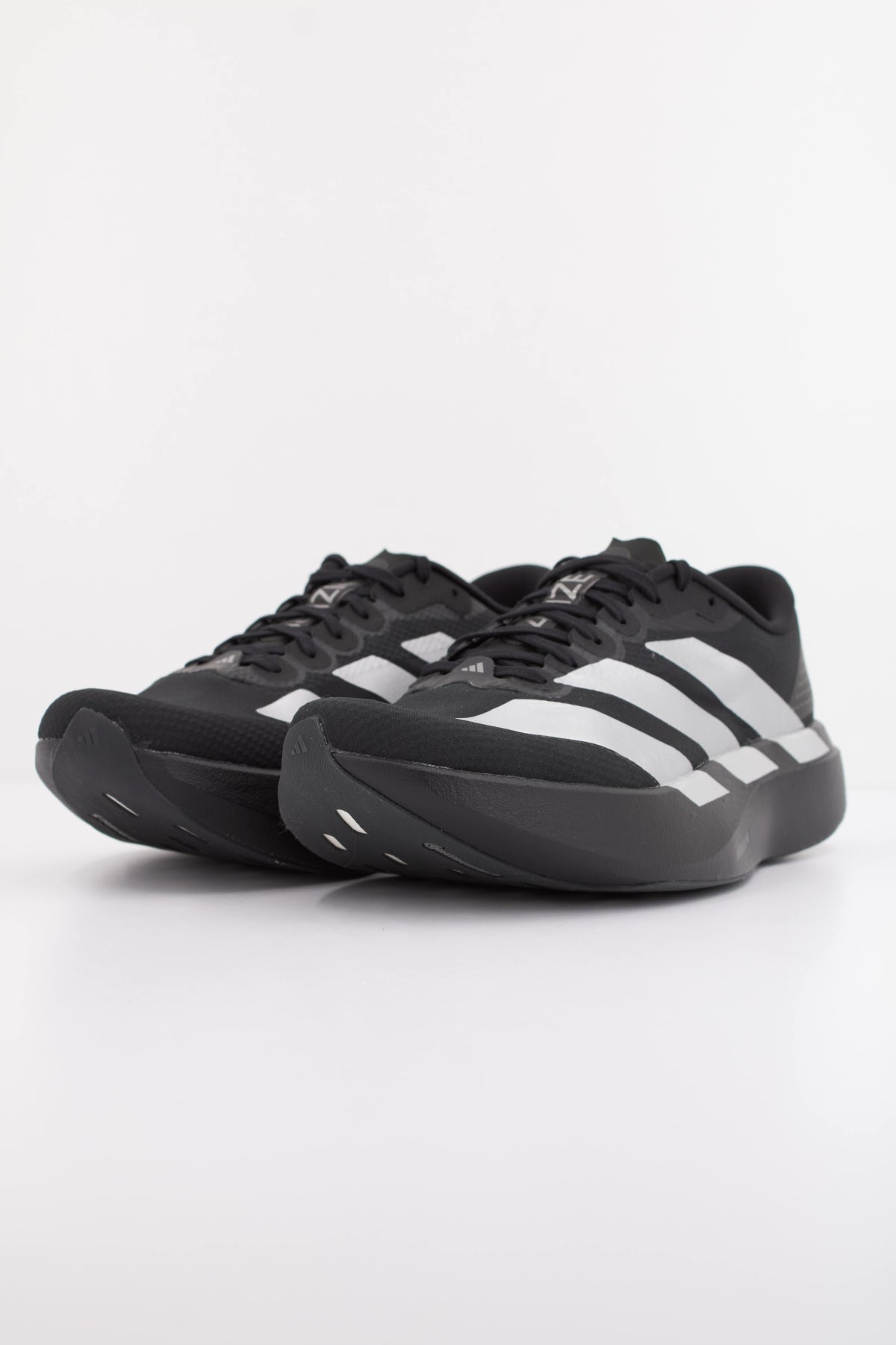 ADIDAS ADIZERO EVO SL WOVE en color NEGRO (2)
