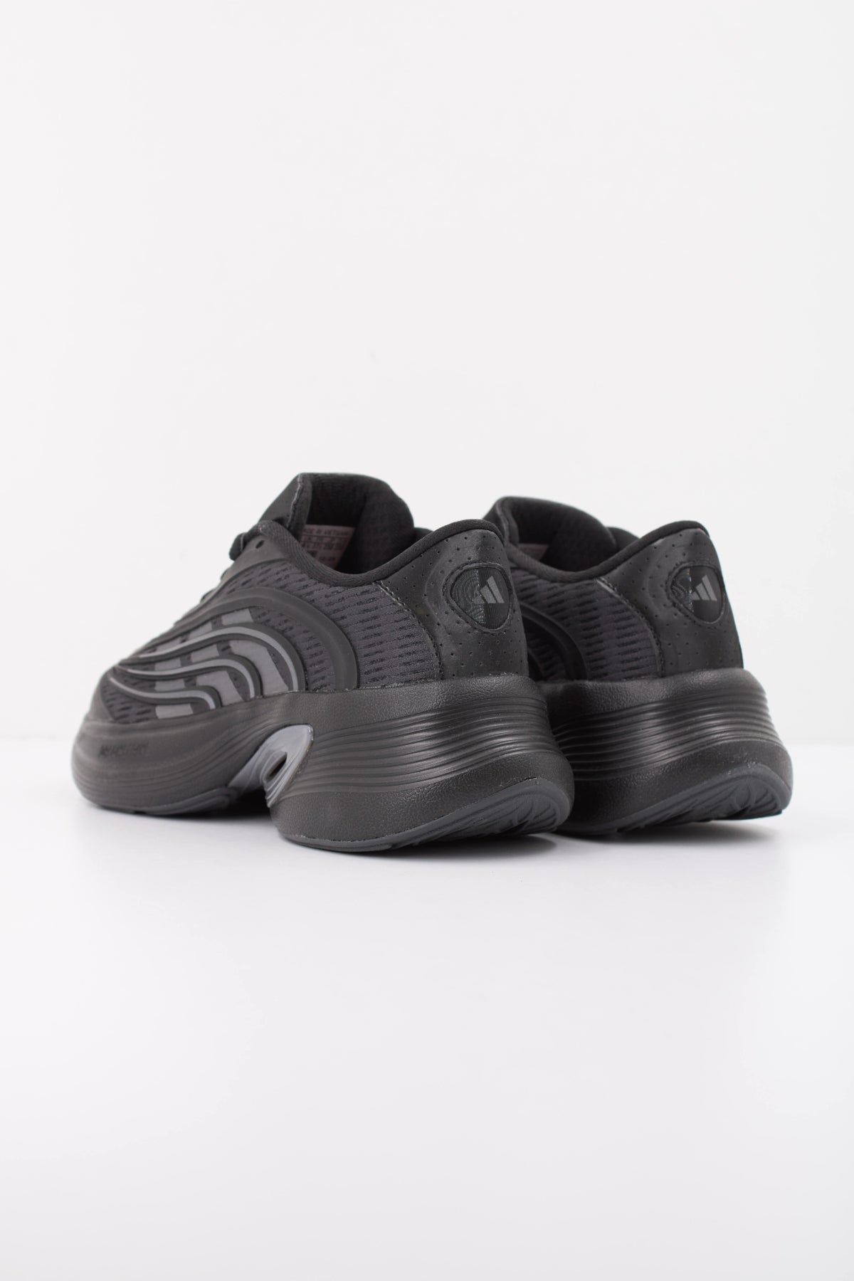 ADIDAS HQ4972 CLIMACOOL SPW en color NEGRO (4)