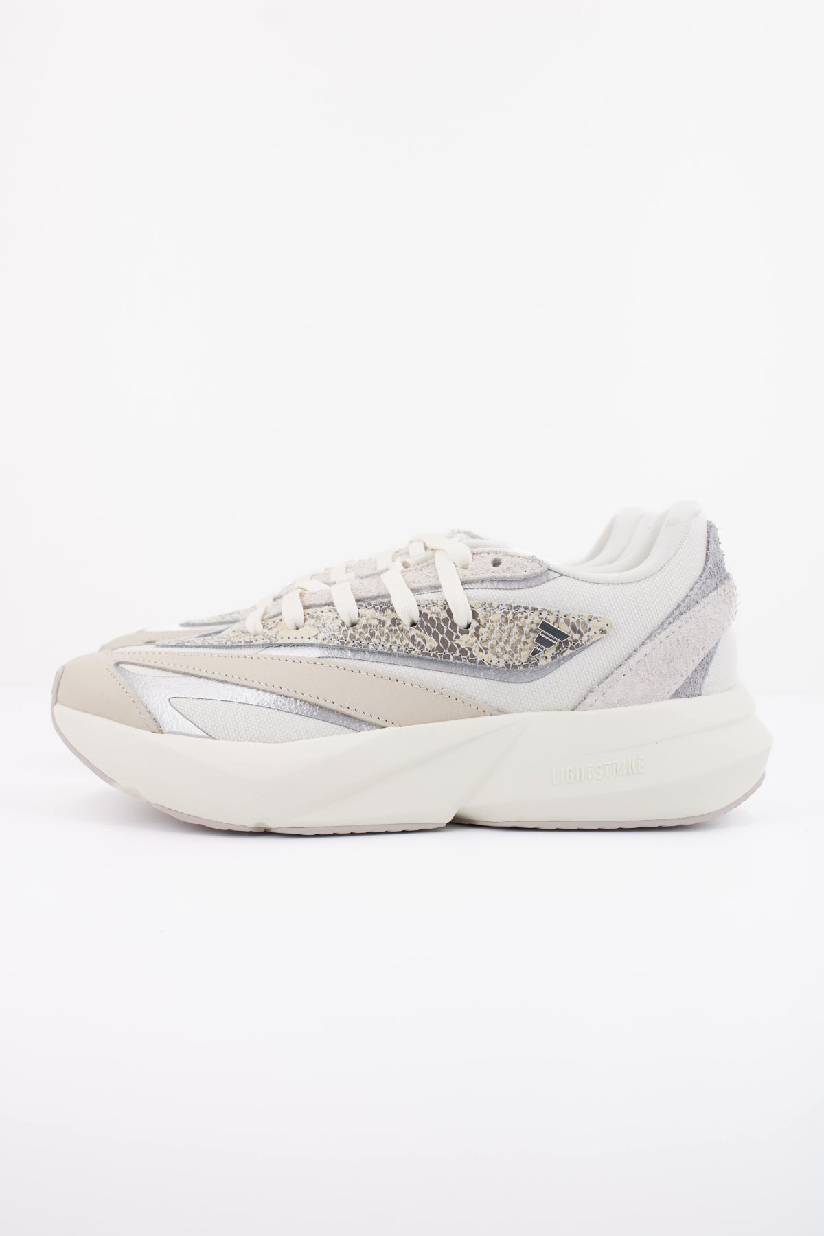 ADIDAS LIGHTBLAZE en color BLANCO (1)