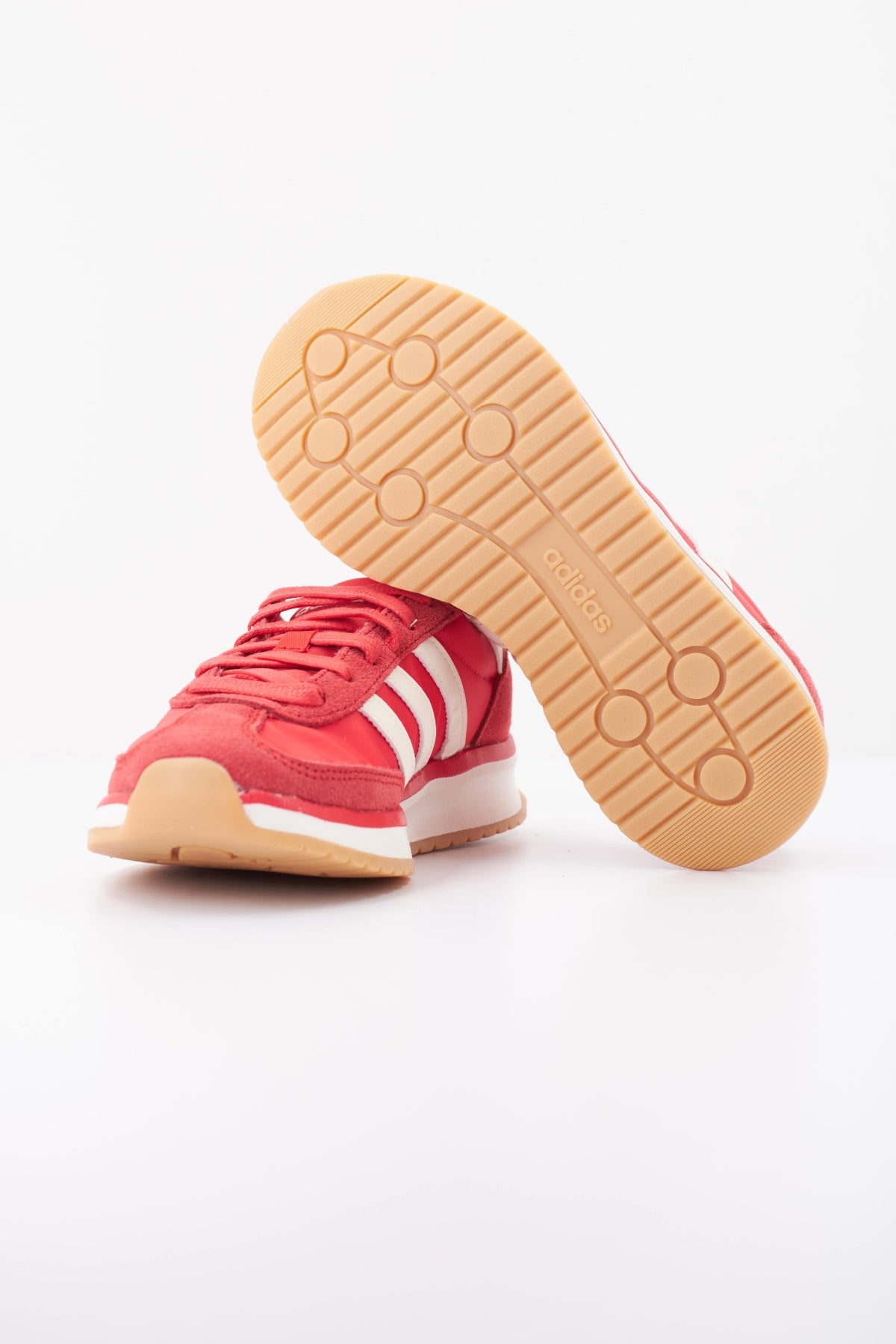 ADIDAS RUN 70S 2.0 en color ROJO (5)