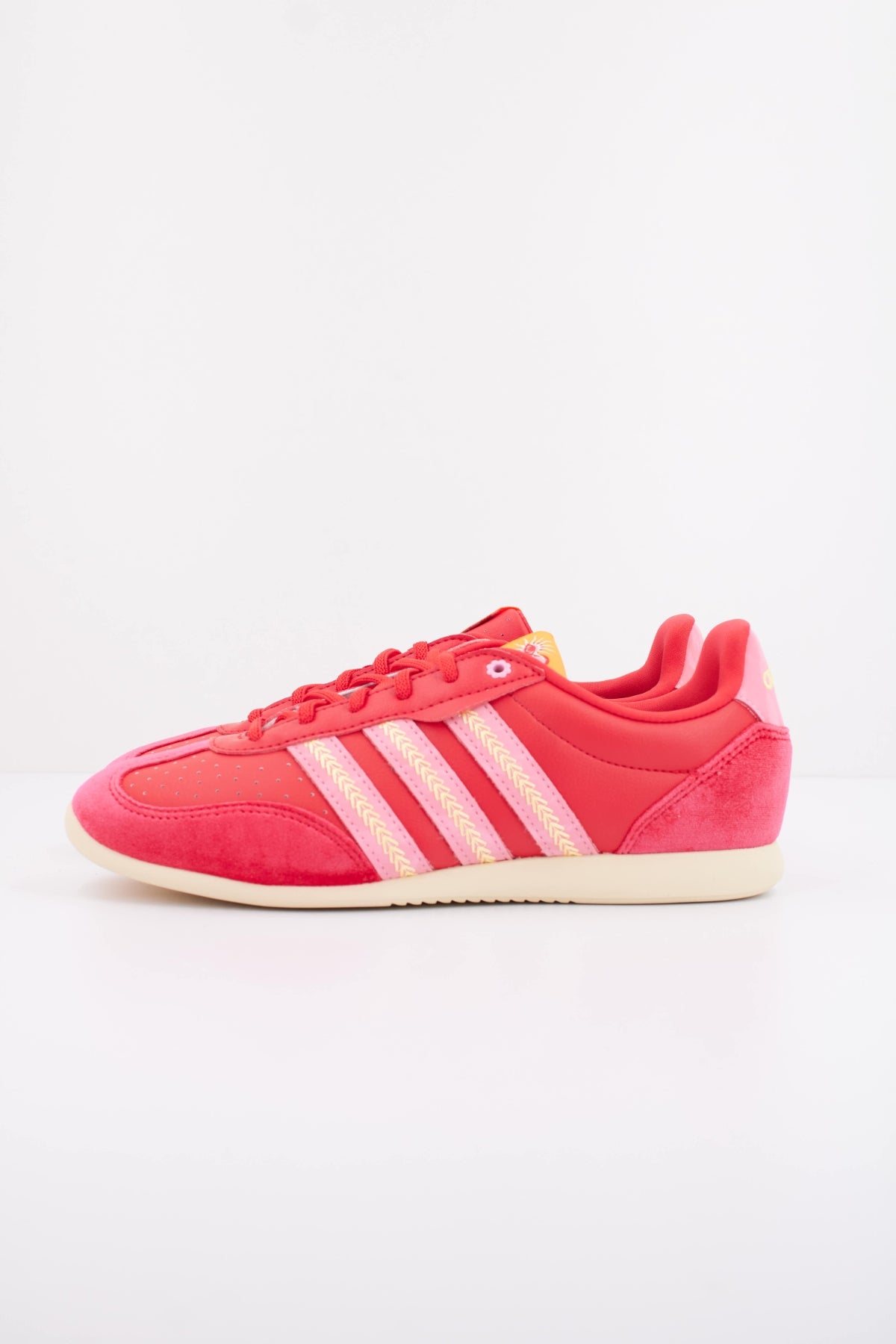 ADIDAS BARREDA LO en color ROJO (1)