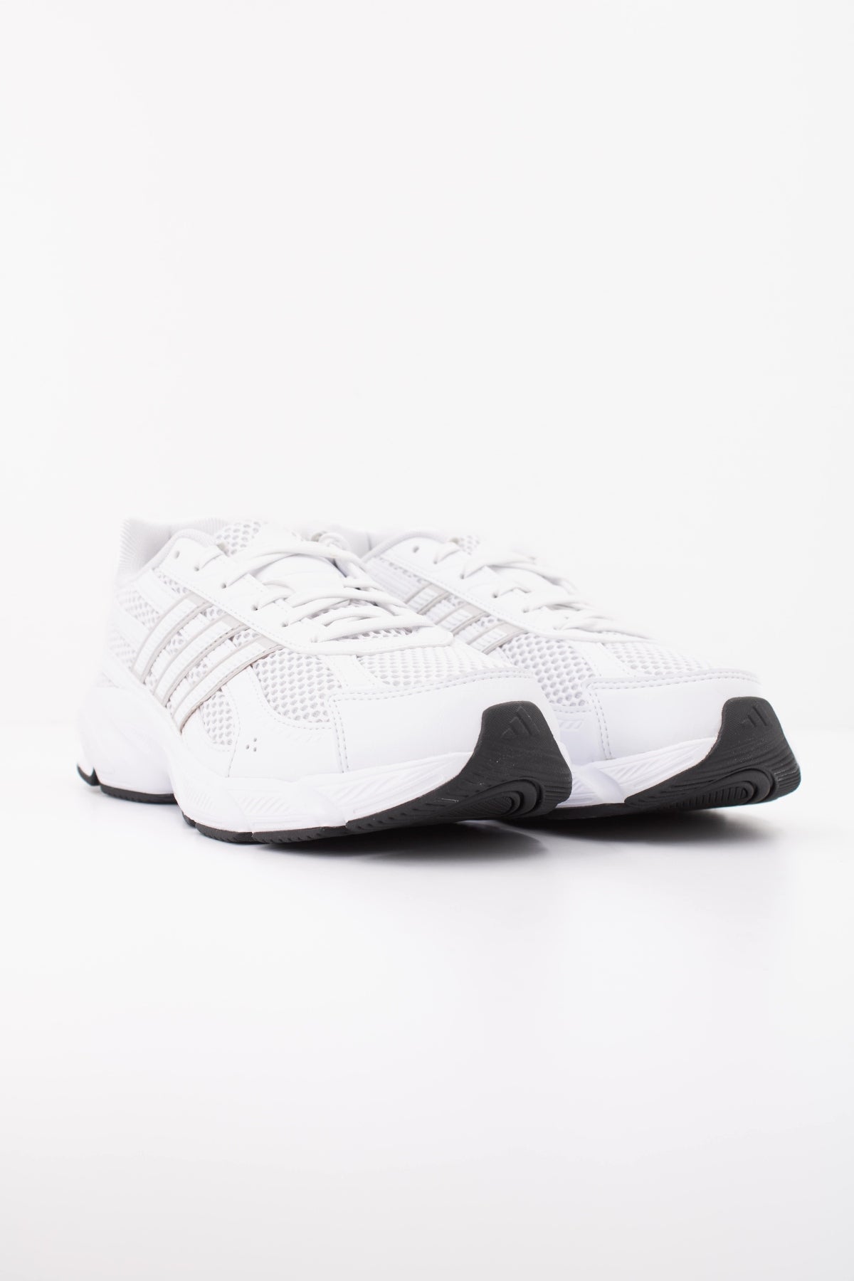 ADIDAS KI4225 TECHNOCHAOS 2000 en color BLANCO (2)