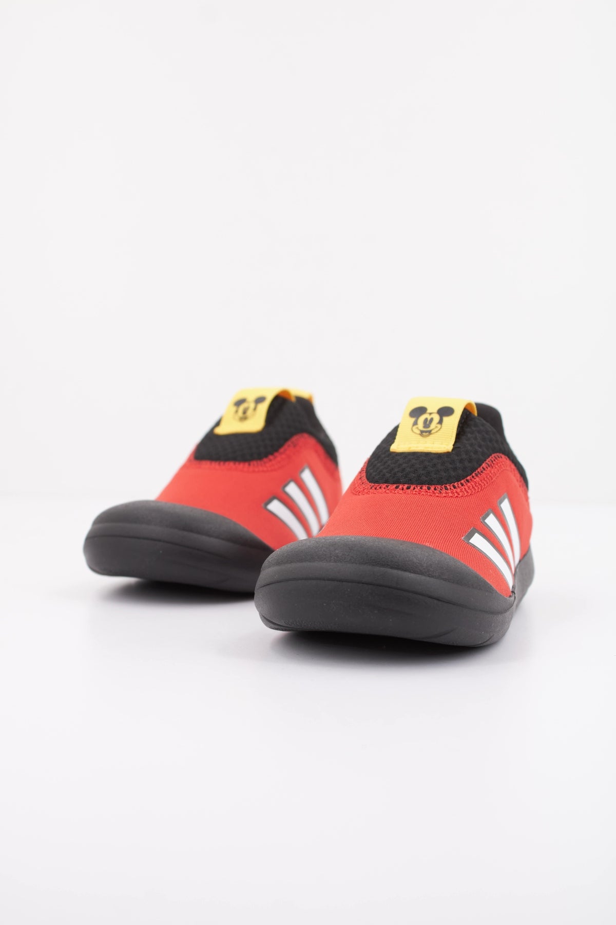 ADIDAS MONOFIT MICKEY I en color ROJO (2)
