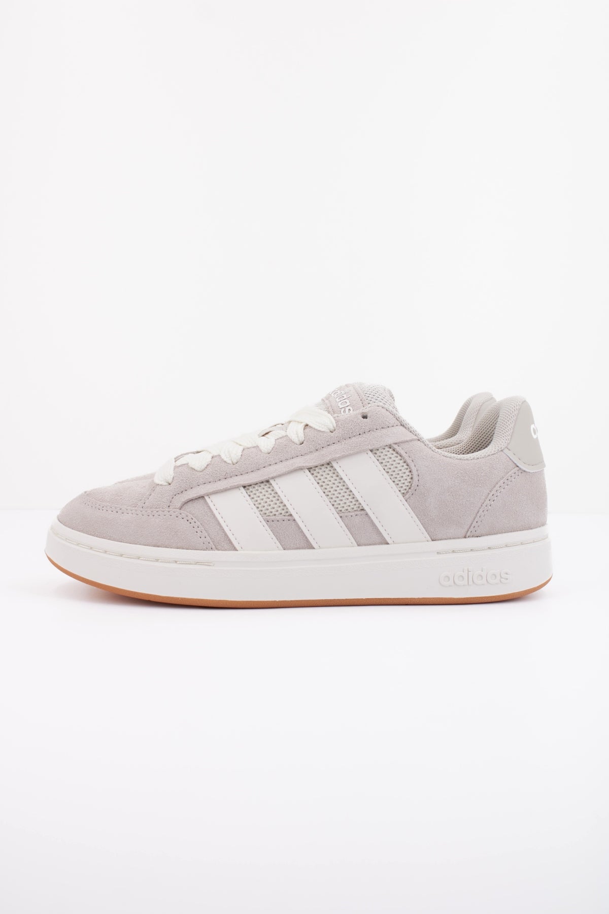 ADIDAS GC ALPHA SK8 en color GRIS (1)