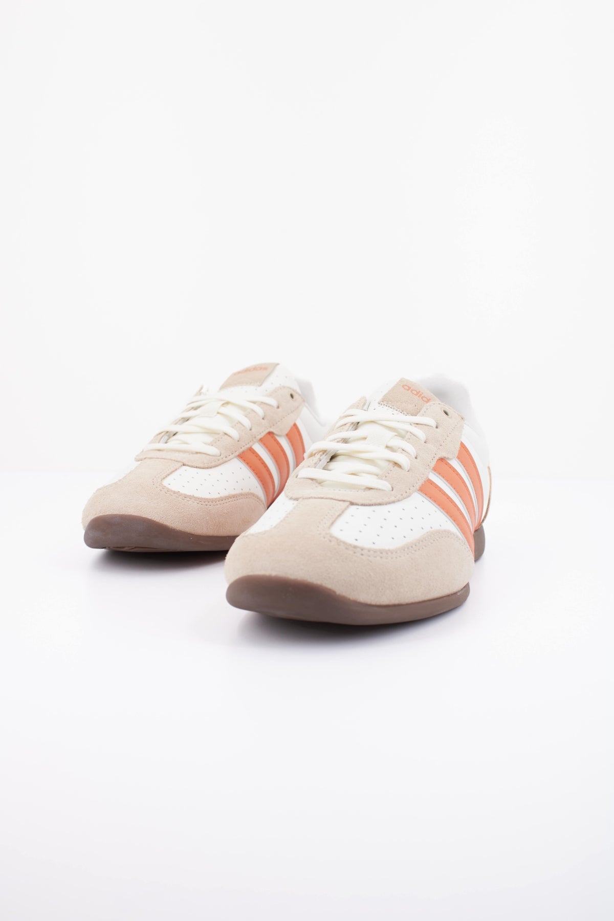 ADIDAS BARREDA LO en color BLANCO (2)