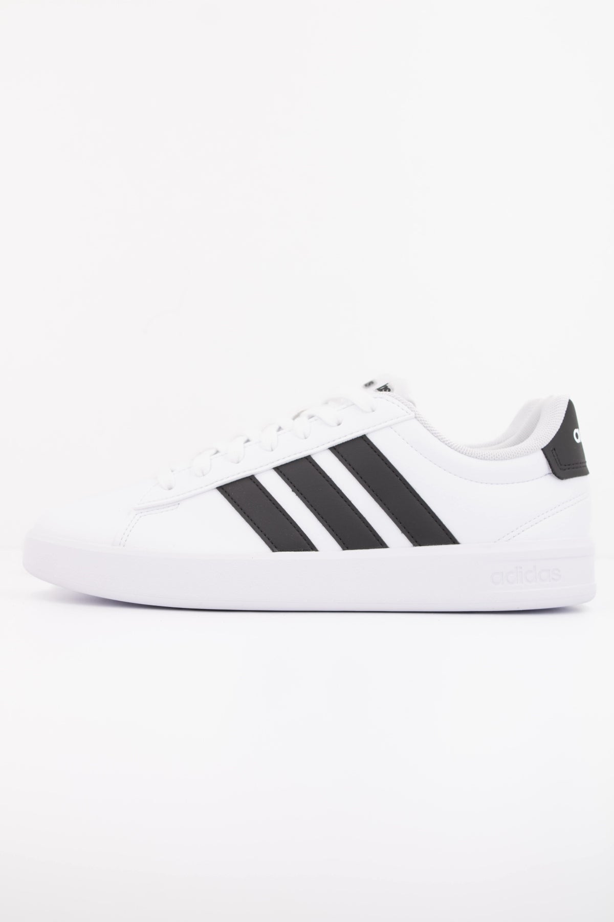 ADIDAS GRAND COURT 3.0 en color BLANCO (1)