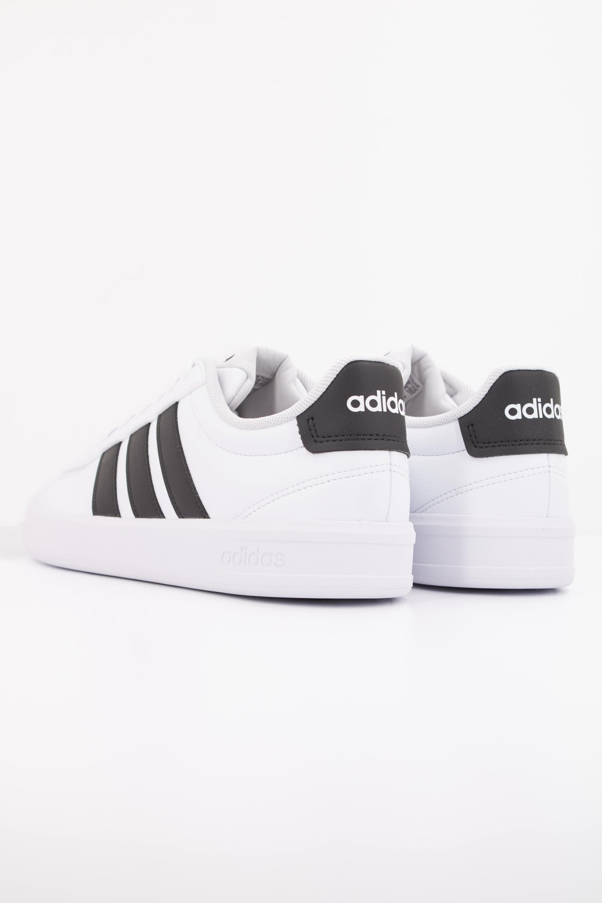 ADIDAS GRAND COURT 3.0 en color BLANCO (4)