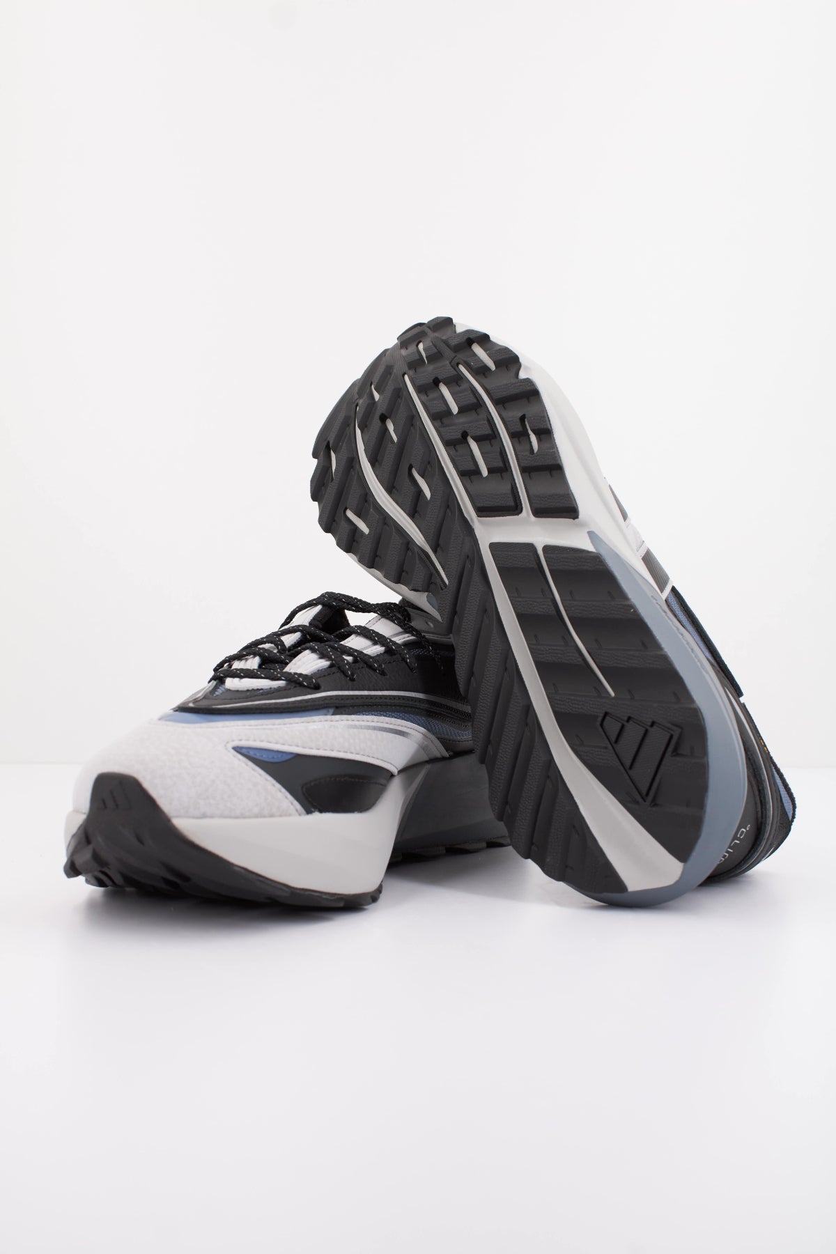 ADIDAS LIGHTBLAZE ATR en color GRIS (5)