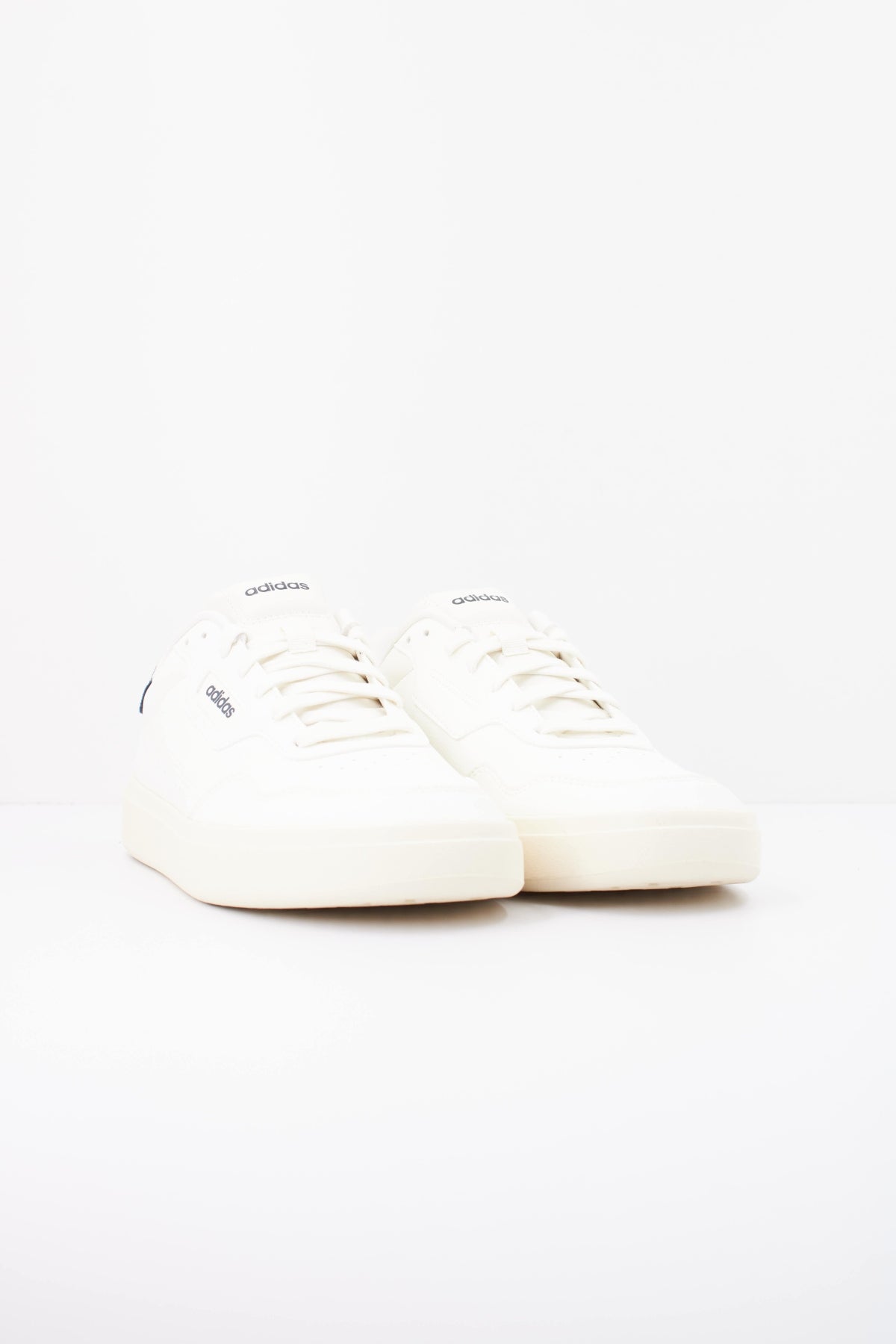ADIDAS JQ3525 PARK ST 2.0 en color BLANCO (2)