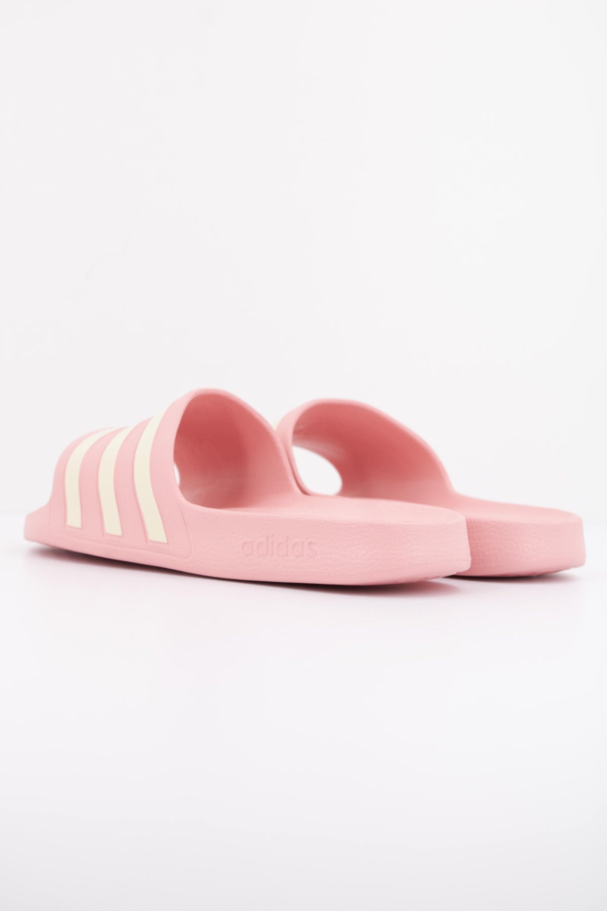 ADIDAS ADILETTE AQUA en color ROSA (4)