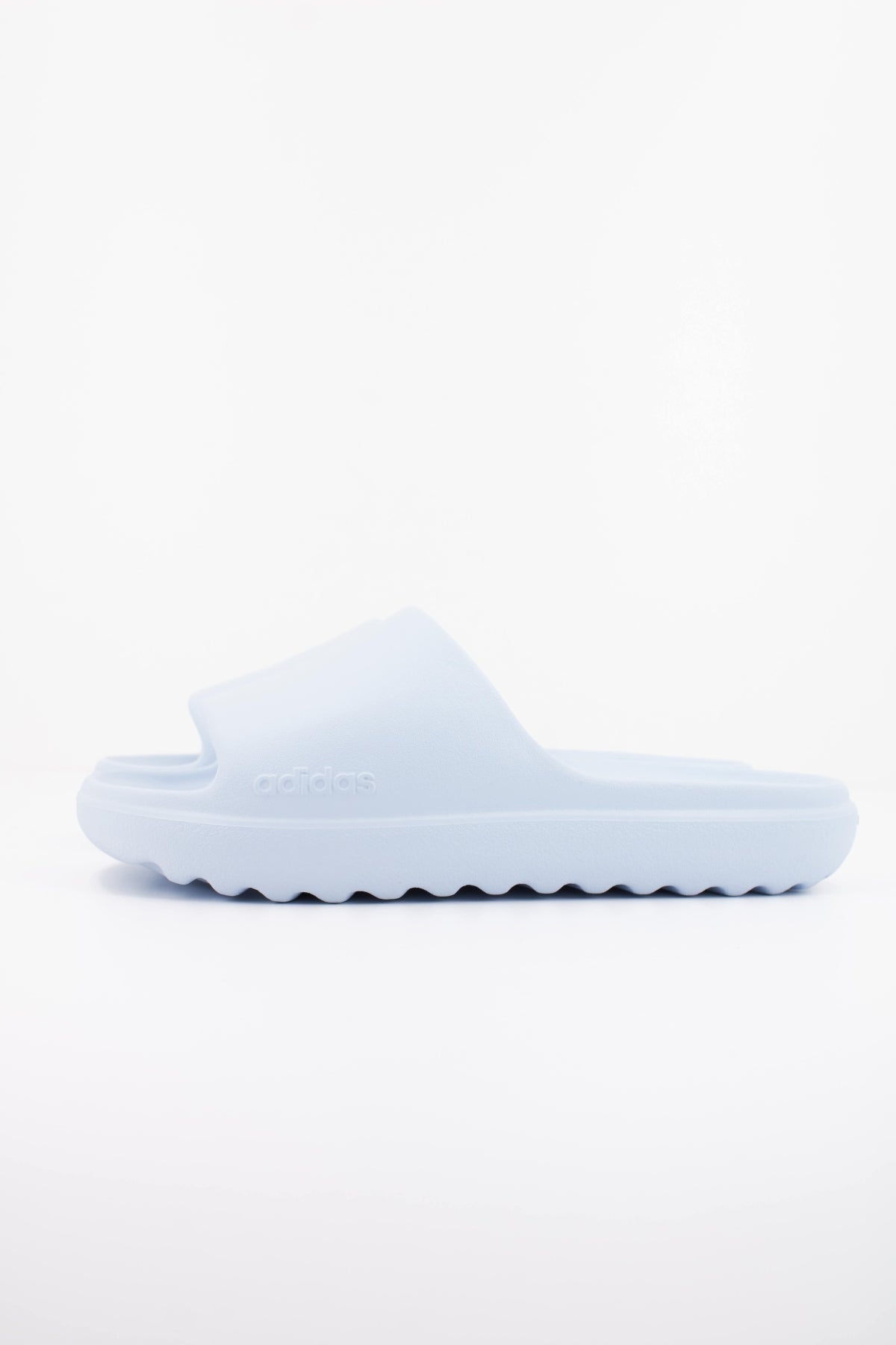 ADIDAS ADILETTE LUMIA en color AZUL (1)