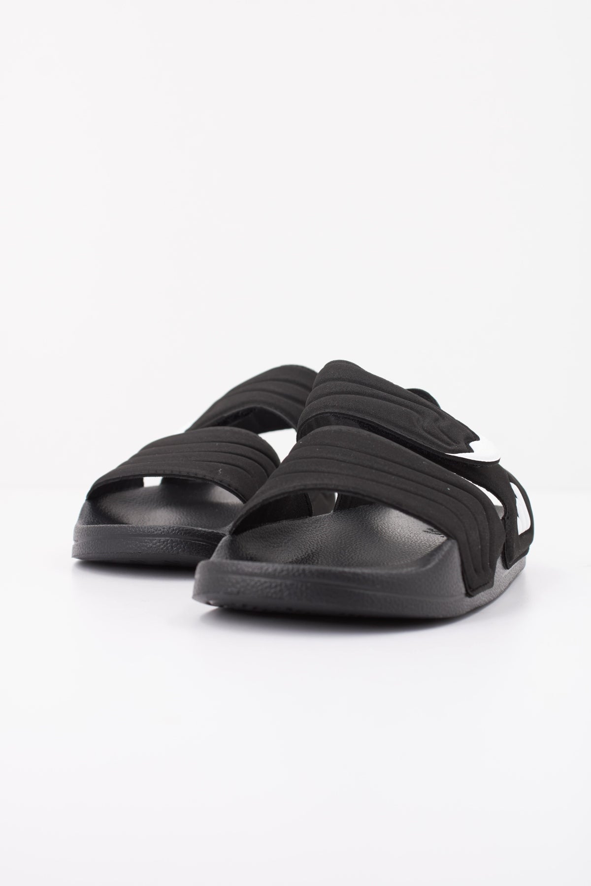 ADIDAS ADILETTE SANDAL 2 K en color NEGRO (2)