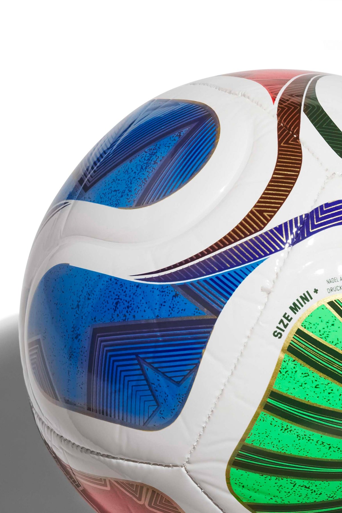 ADIDAS Balón Copa Mundial FIFA 26 en color BLANCO (3)