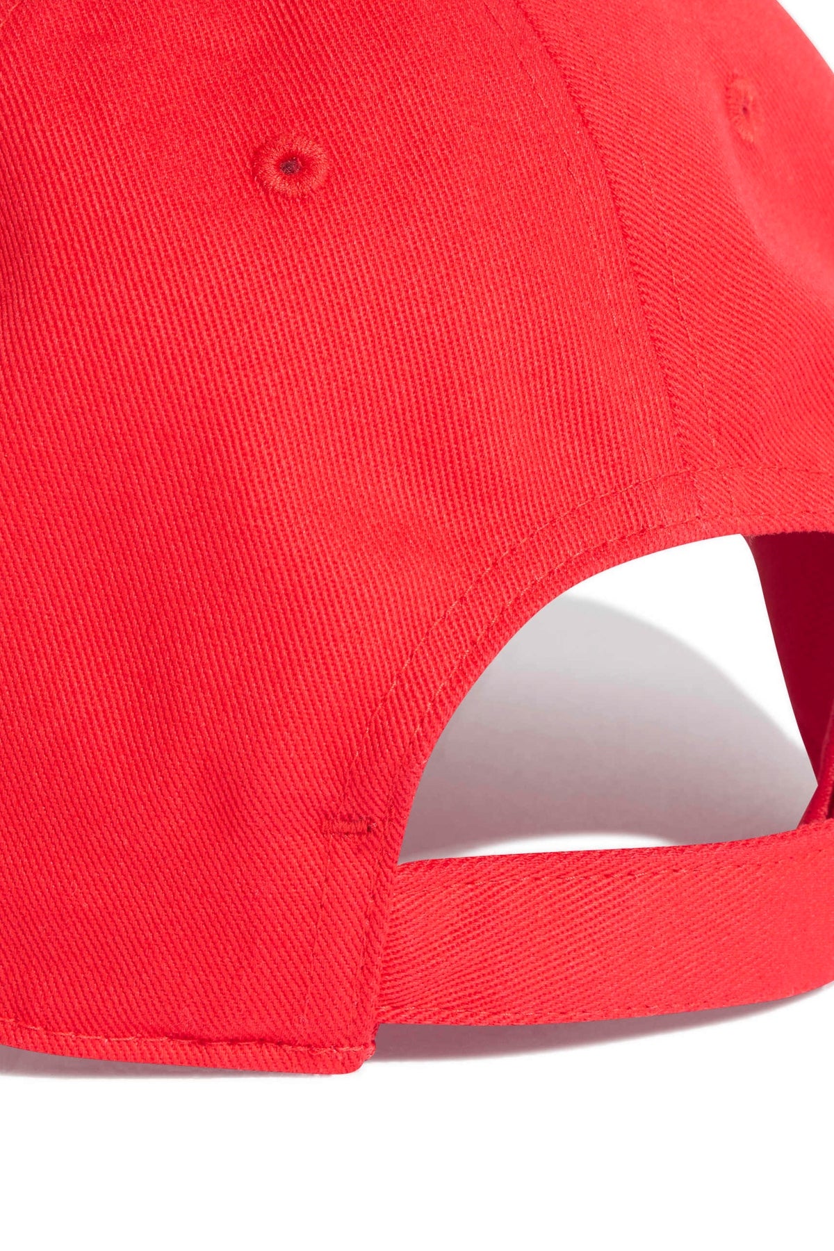 ADIDAS Gorra España 26 en color ROJO (4)