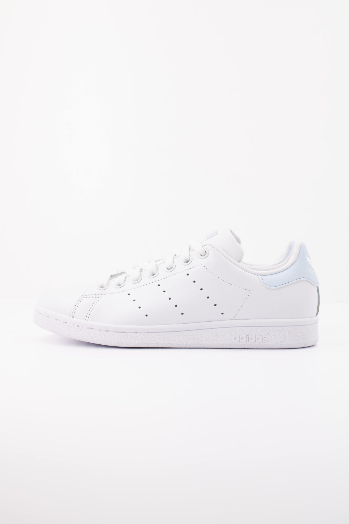 ADIDAS ORIGINALS STAN SMITH en color BLANCO (1)