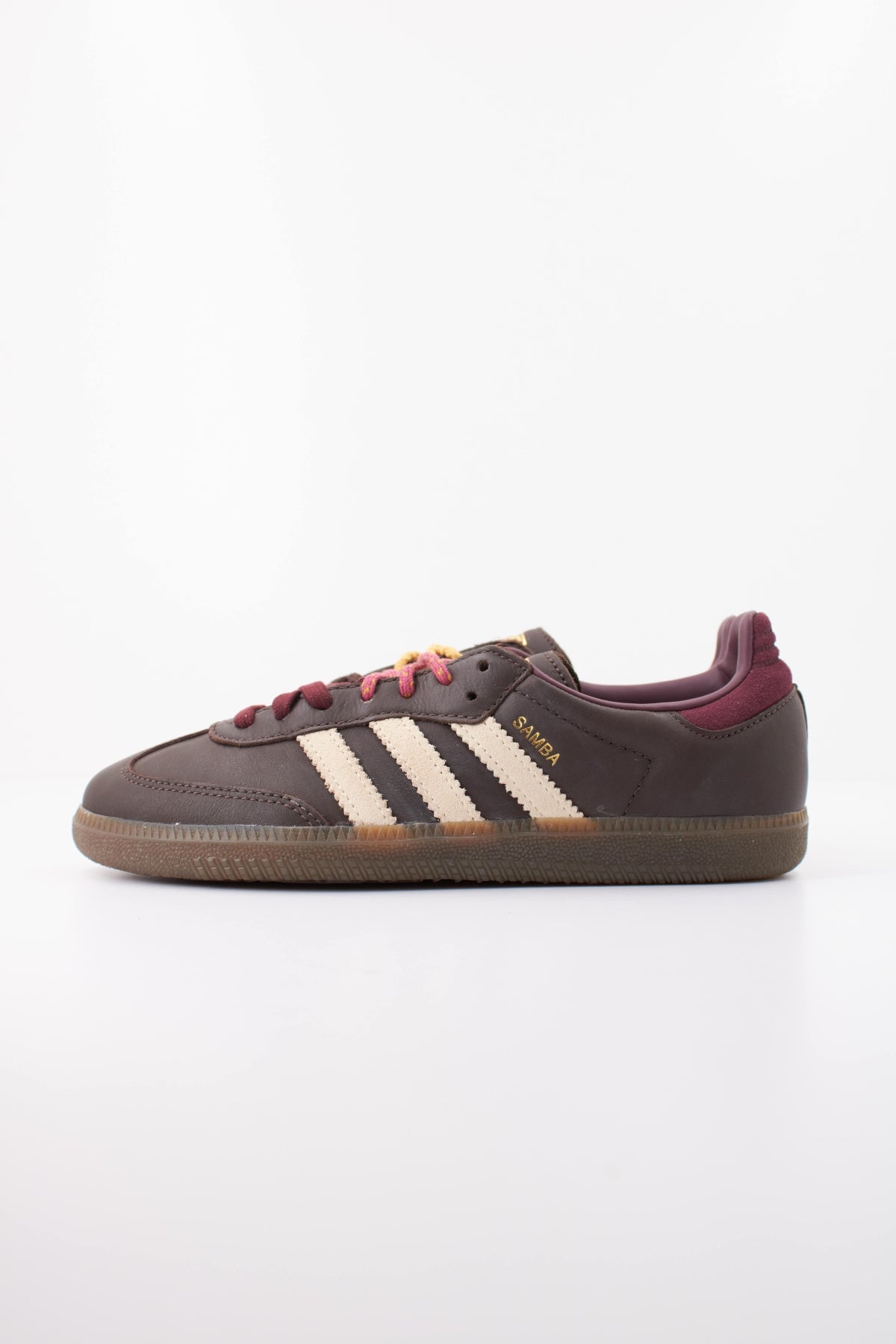 ADIDAS ORIGINALS KI8139 SAMBA OG W en color MARRON (1)