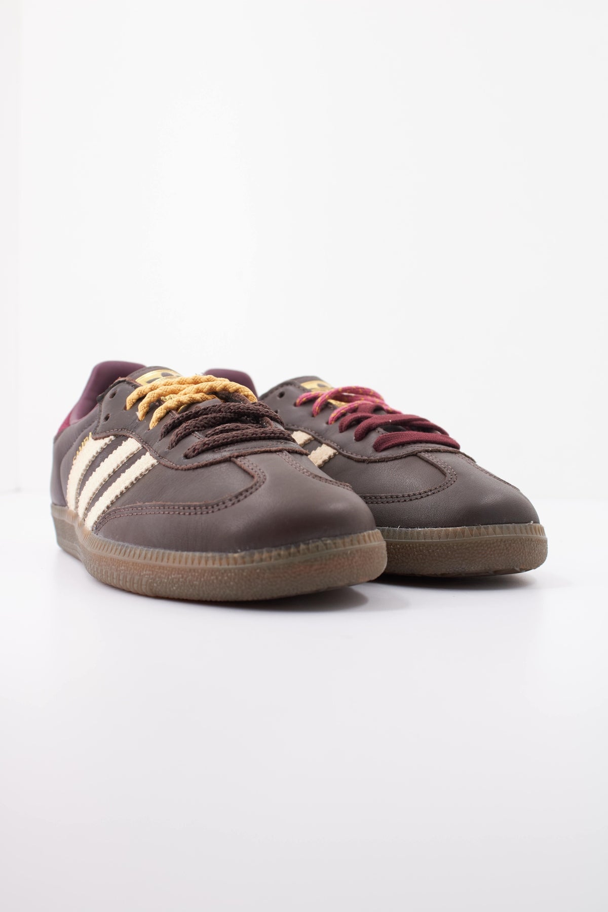 ADIDAS ORIGINALS KI8139 SAMBA OG W en color MARRON (2)
