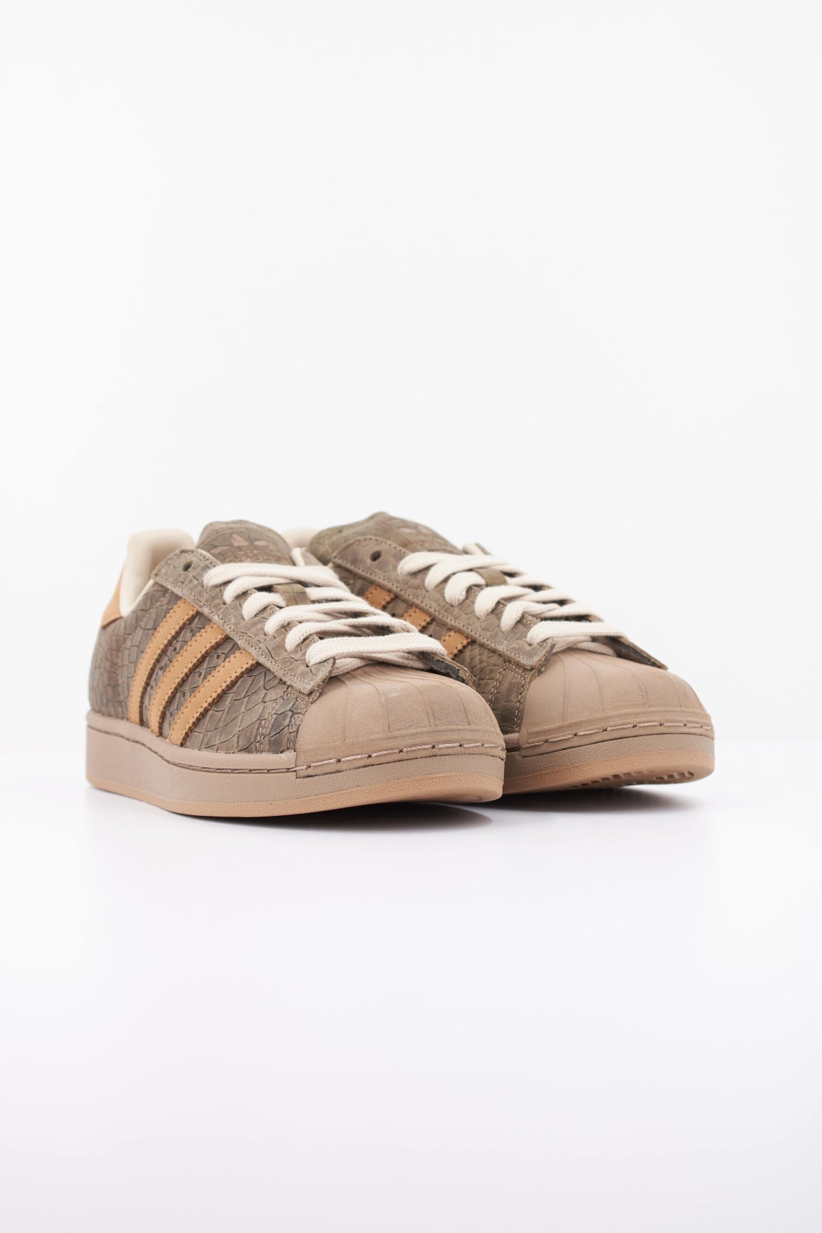 ADIDAS ORIGINALS KK4750 SUPERSTAR II en color MARRON (2)