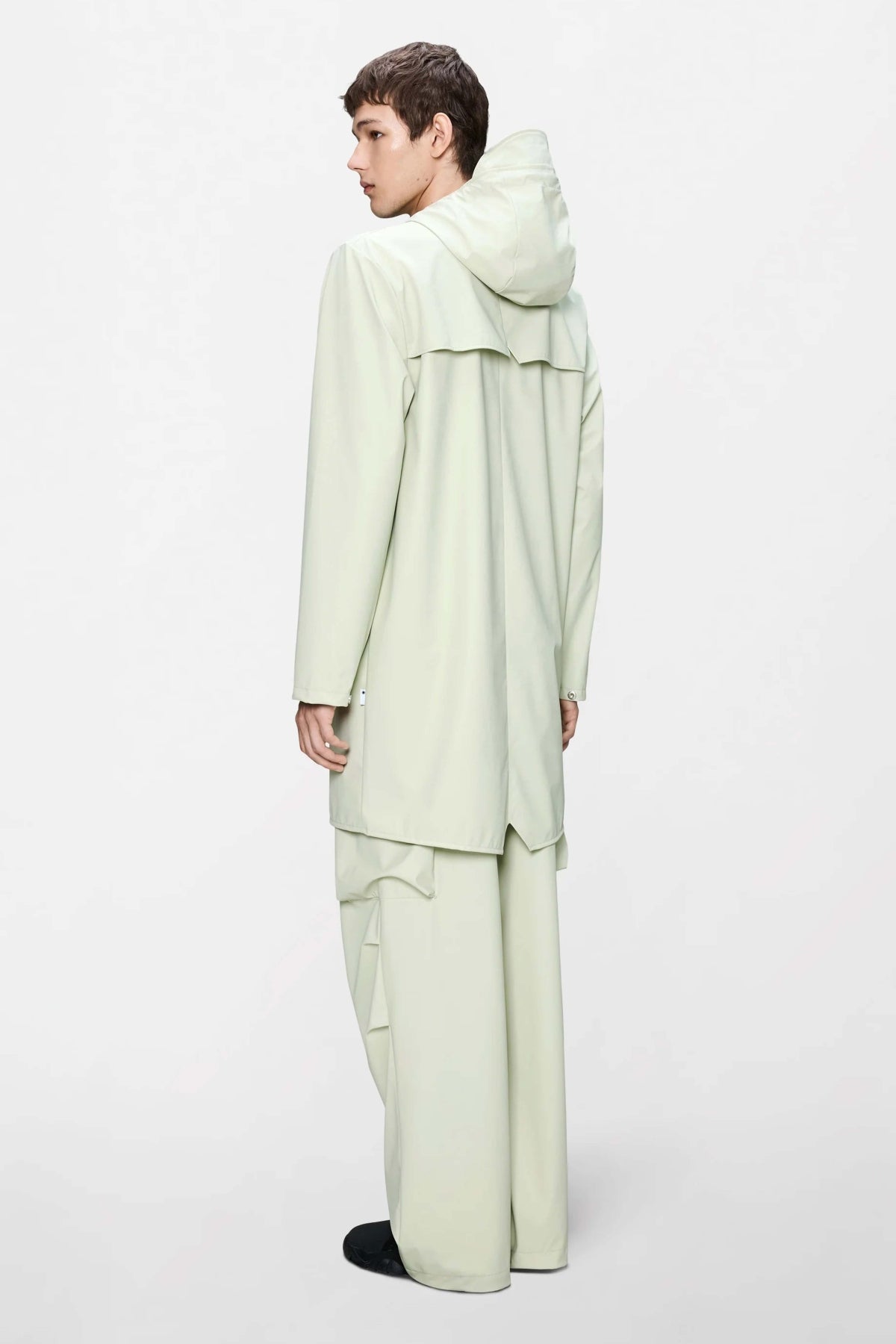 RAINS LONG JACKET W3 en color VERDE (2)