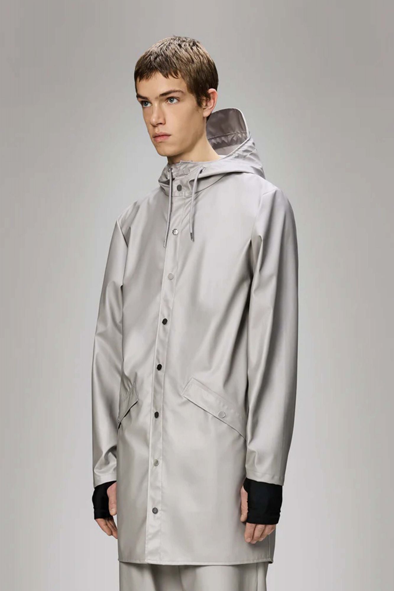 RAINS LONG JACKET W3 en color GRIS (1)