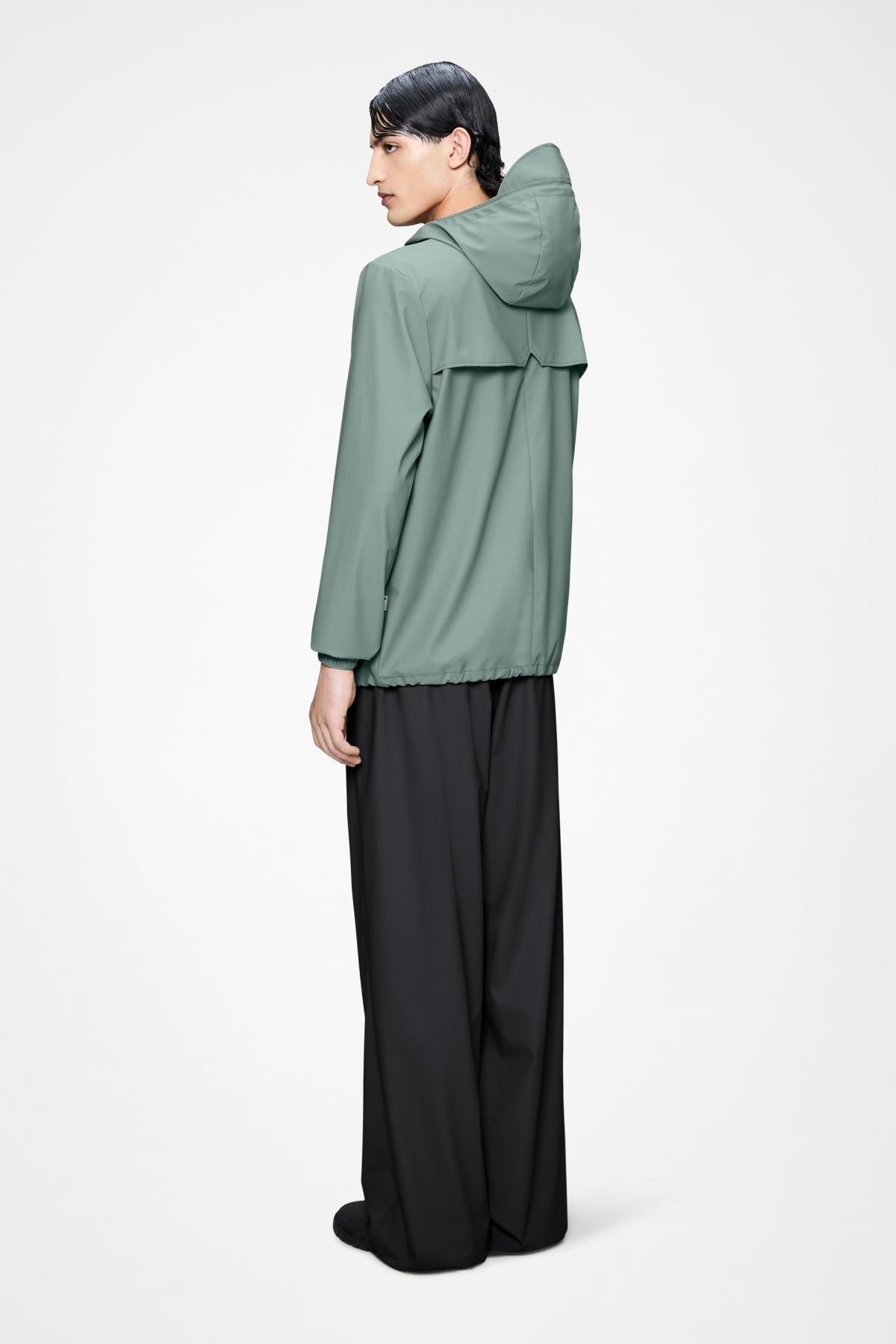 RAINS 18370R STORM BREAKER W3 en color VERDE (2)