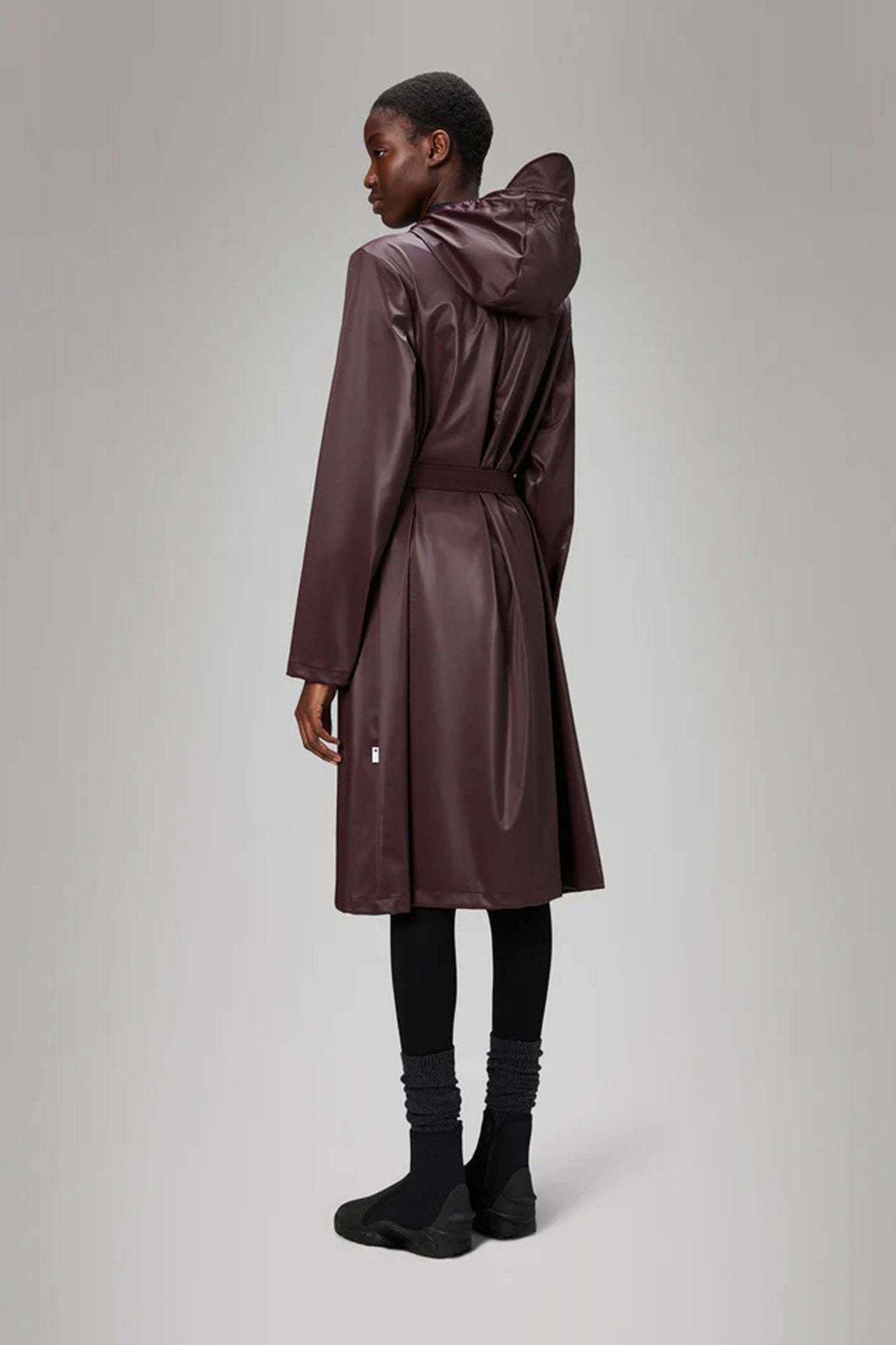 RAINS A LINE LONGER W JACKET W3 en color BURDEOS (3)