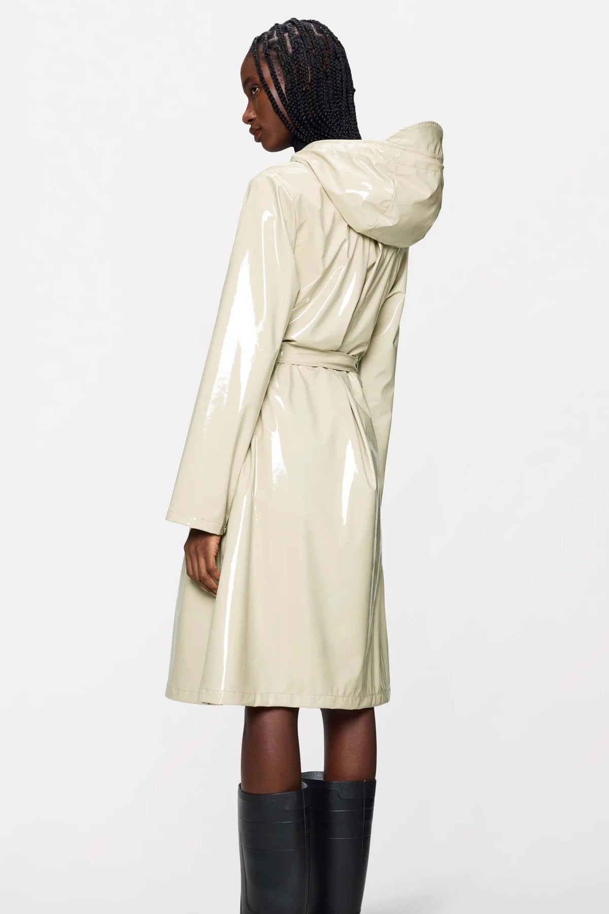 RAINS A LINE LONGER W JACKET W3 en color MARRON CLARO (2)