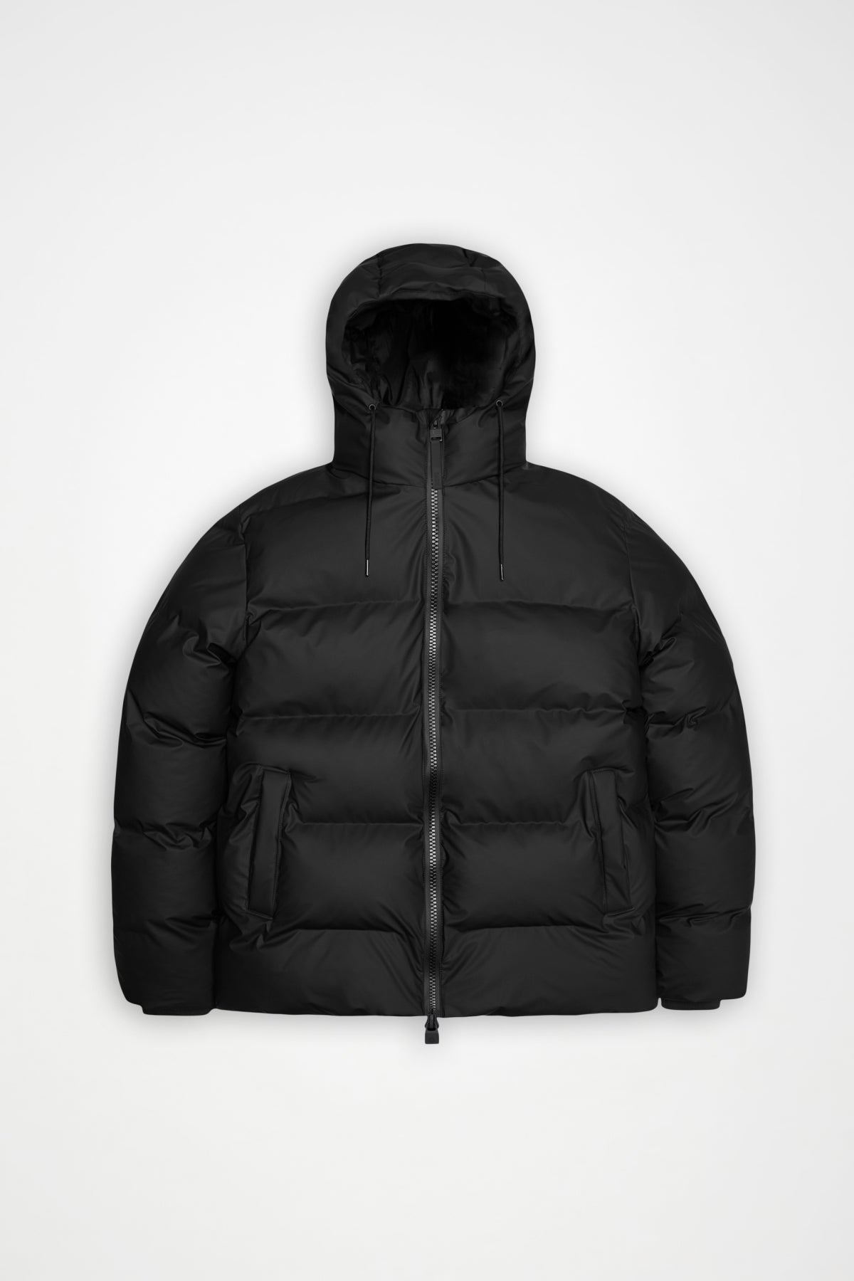 RAINS 15120R ALTA PUFFER JACKET W3T3 en color NEGRO (3)