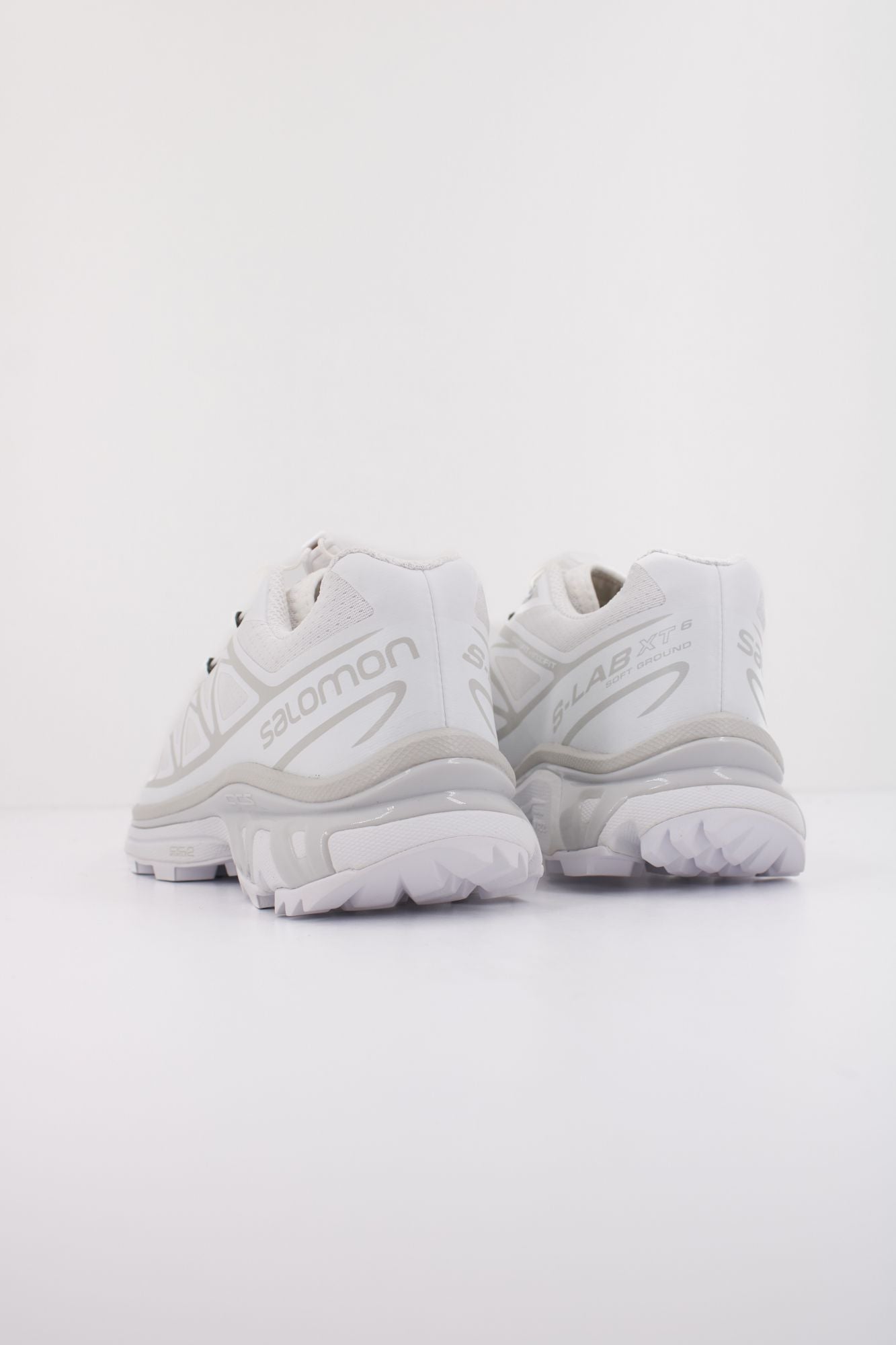 SALOMON XT-6 L41252900 en color BLANCO (4)