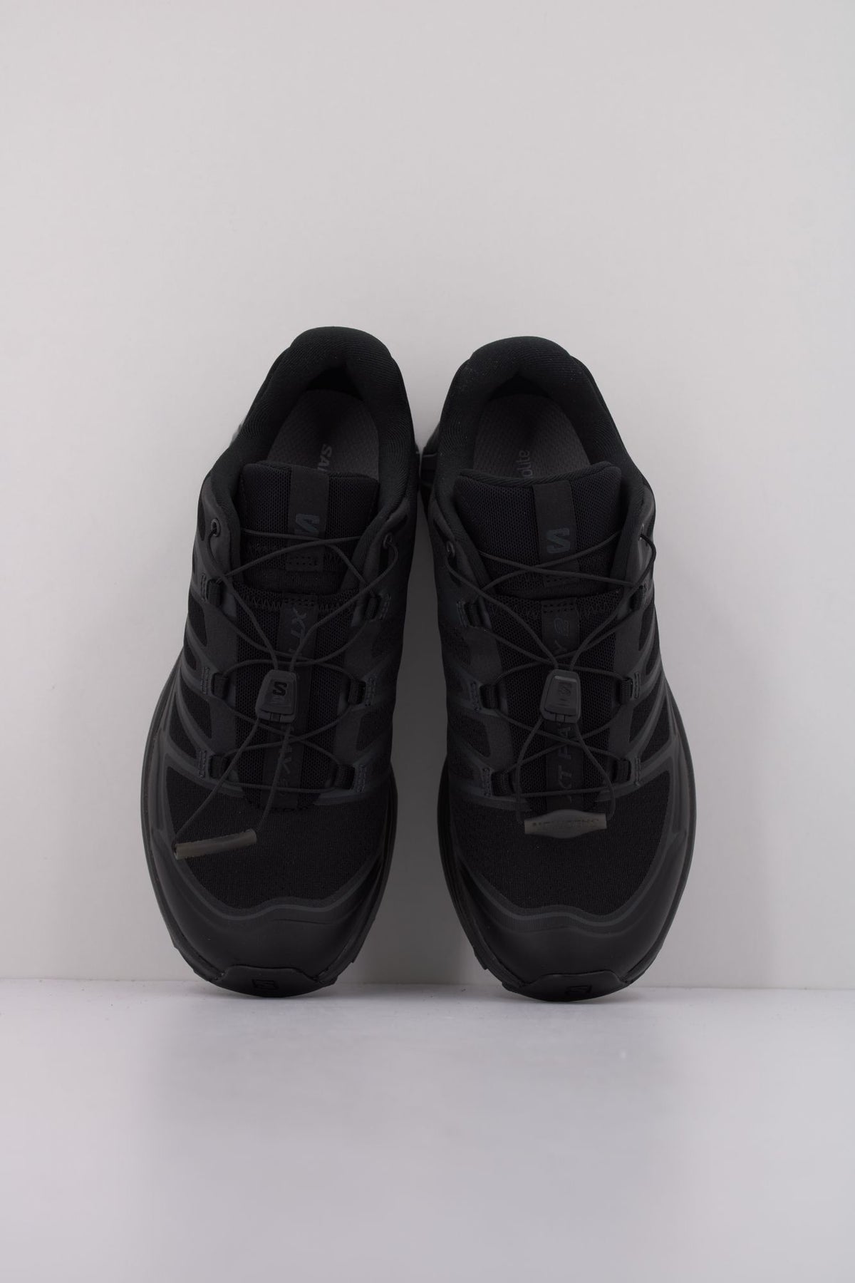 SALOMON XT PATHWAY 2 en color NEGRO (3)