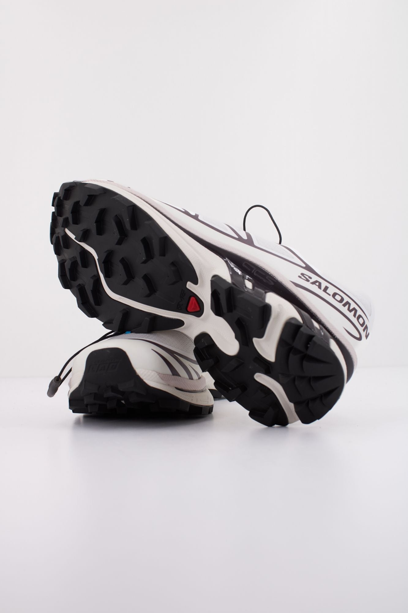 SALOMON XT 6 en color BLANCO (5)