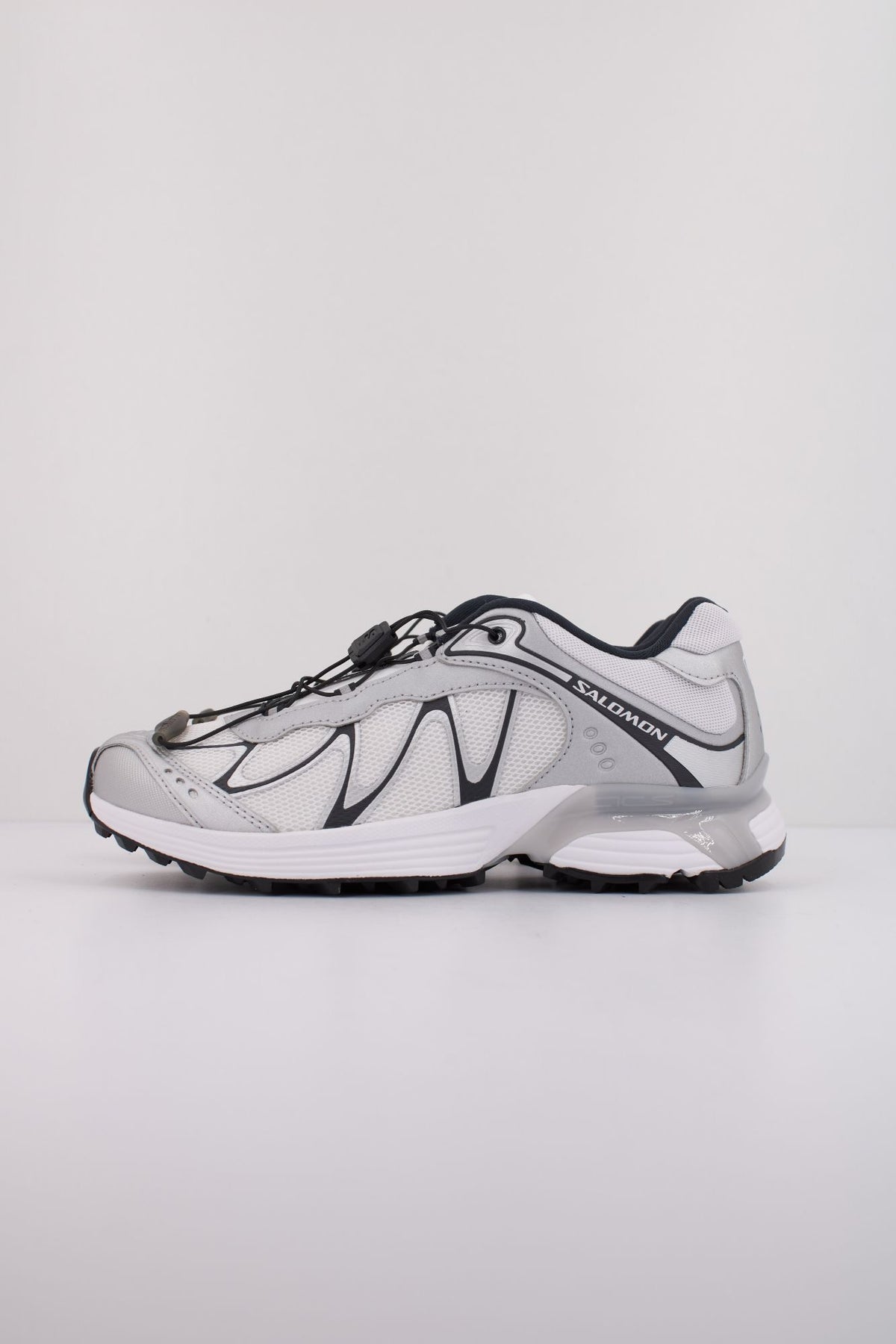 SALOMON XT WHISPER en color BLANCO (1)